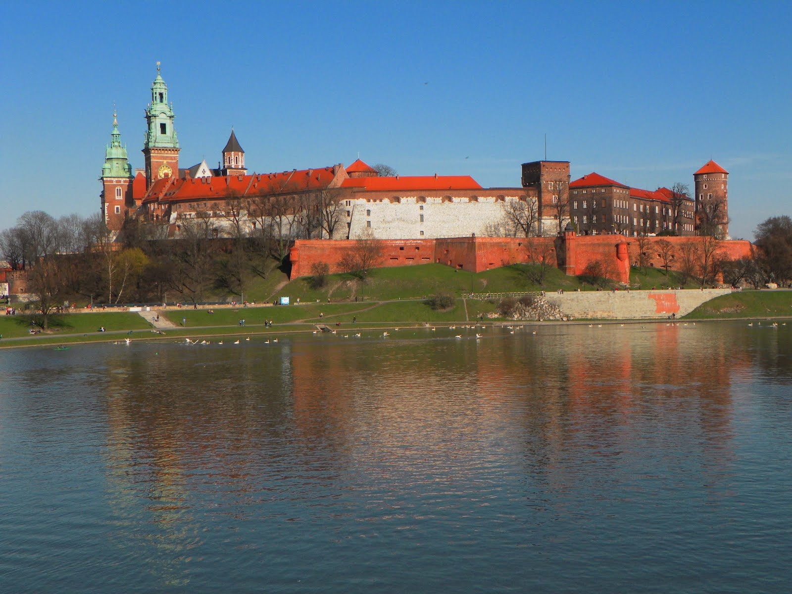 Wisła, tower, day, built structure, sky, Poland, Kraków, reflection, waterfront, clear sky, building exterior, water, nature, building, no people, 720P, HD Wallpaper