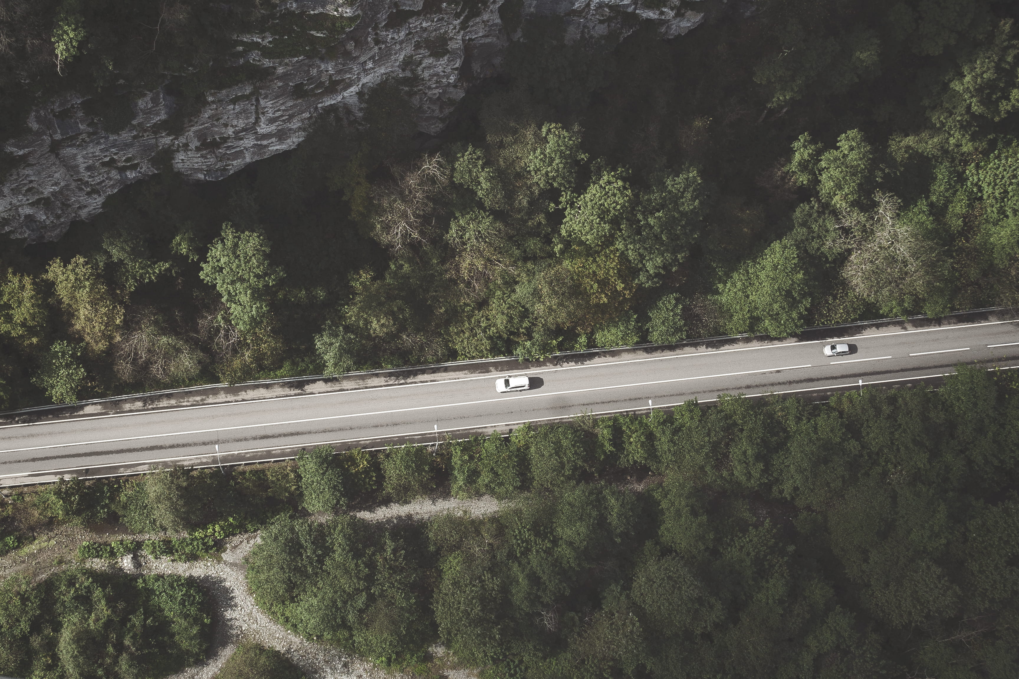 asphalt, car, middle, street, gray, 2K, on road, aerial, mode of Transport, beauty in nature, mode of transportation, in between, daytime, scenics - nature, HD Wallpaper