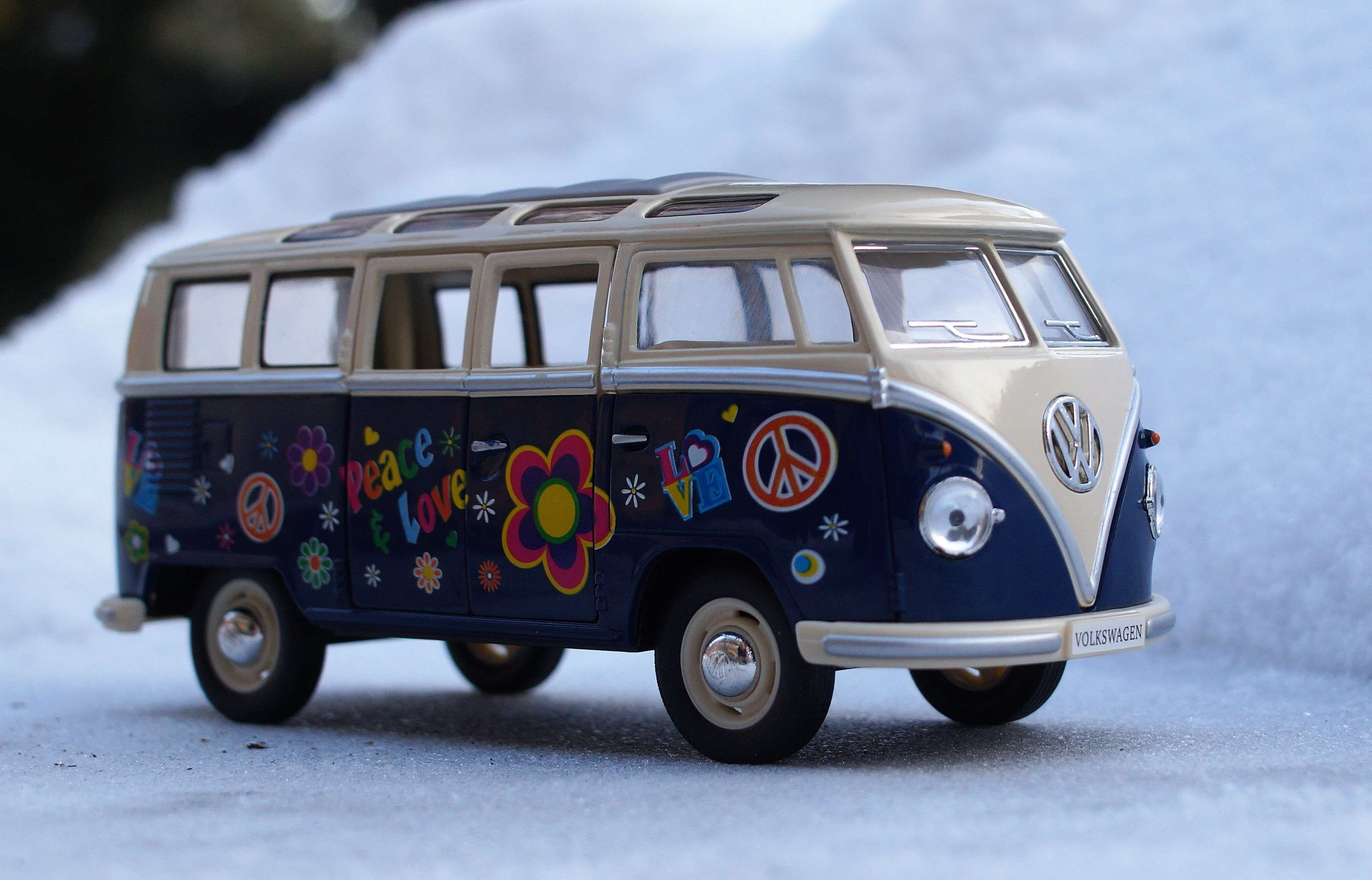 nature, day, transportation, mode of transportation, city, journey, road, model car, 2K, vehicle, auto, focus on foreground, camper, bulli, vw bus, bus, HD Wallpaper