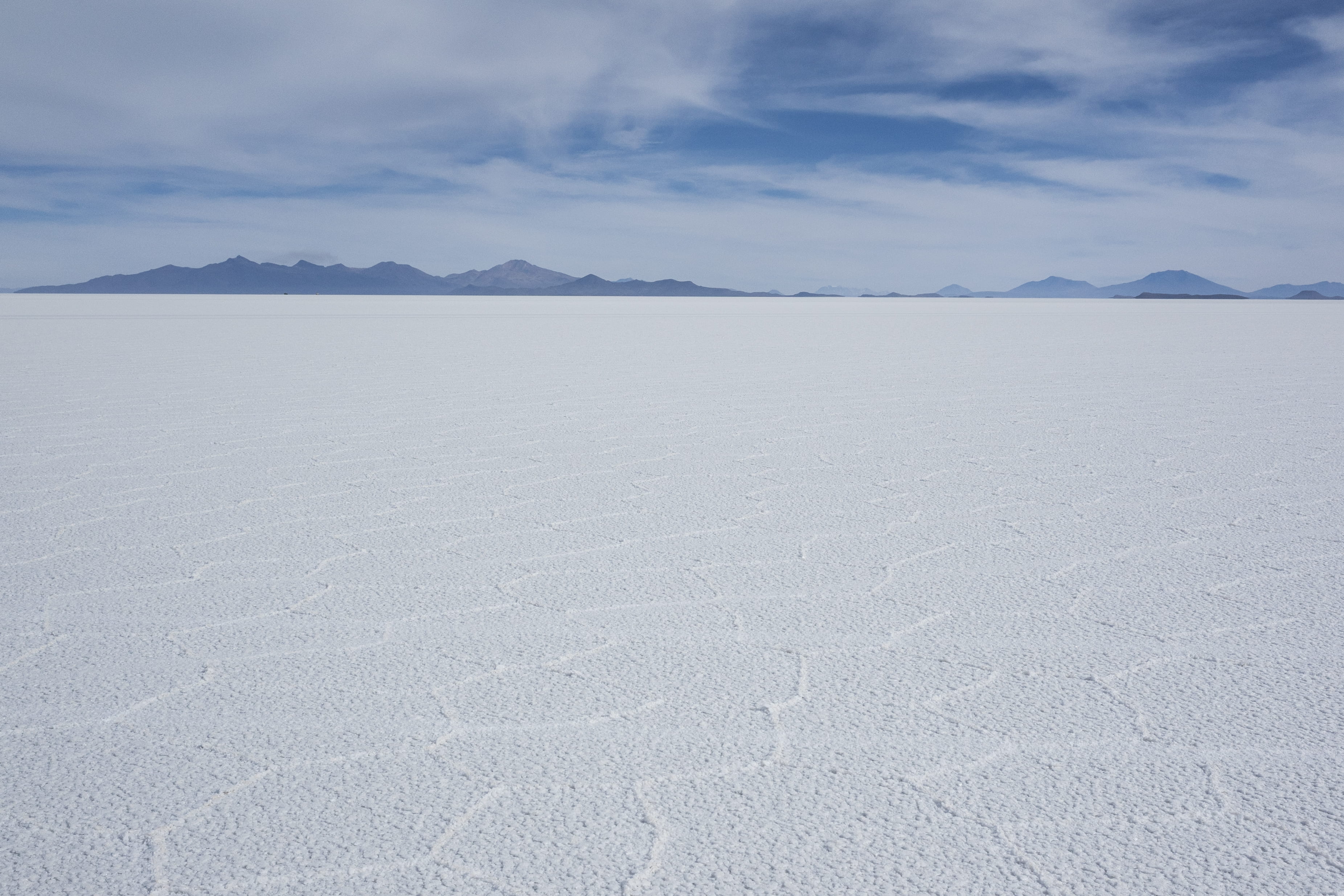 mineral, empty, surface level, white, tranquility, blue, land, salt, outdoors, field, cloud - sky, horizon, landscape, climate, non-urban scene, desert, HD Wallpaper