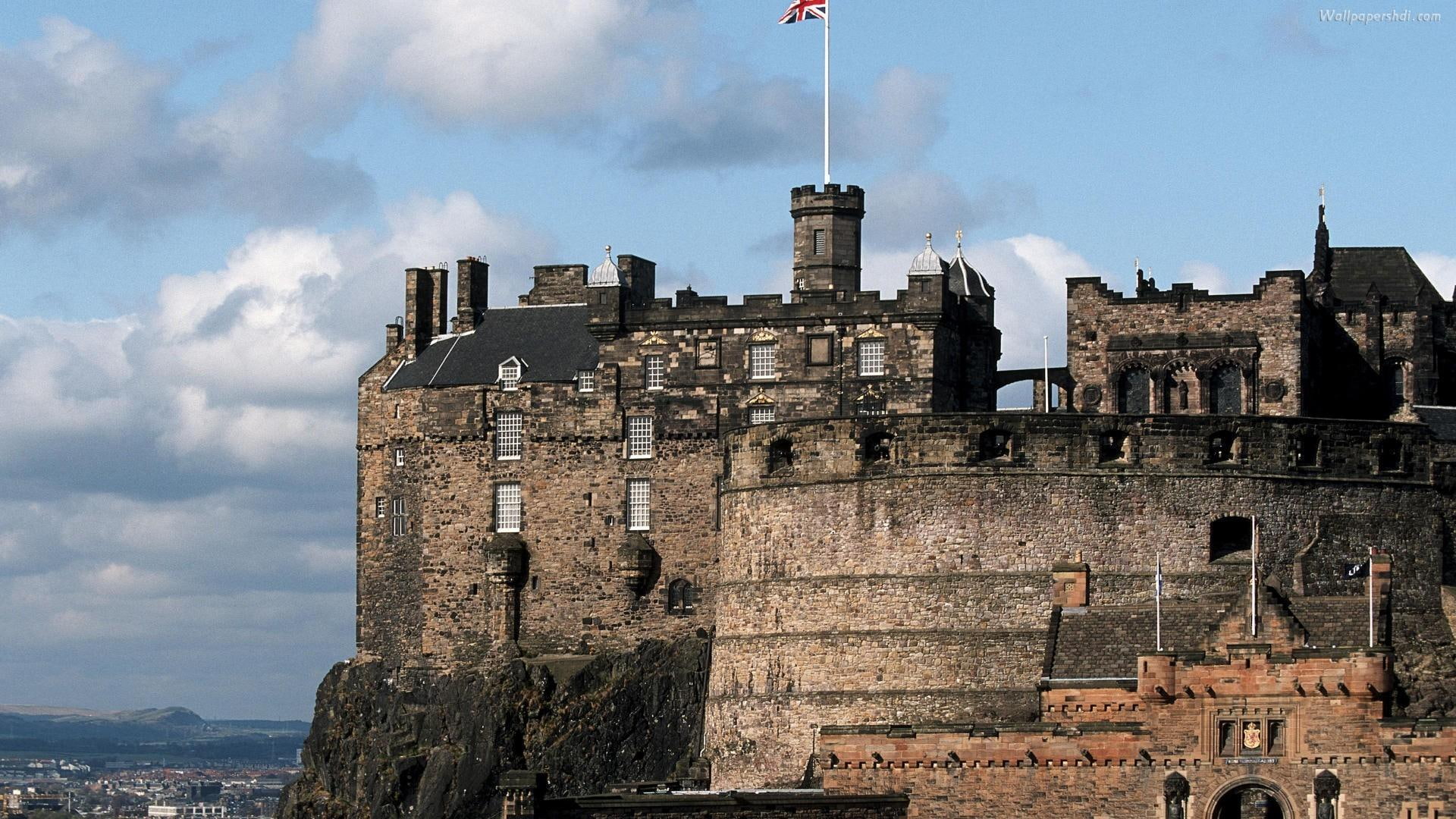 hill, city, edinburgh, 1080P, nature and landscapes, clouds, castle, flag, HD Wallpaper