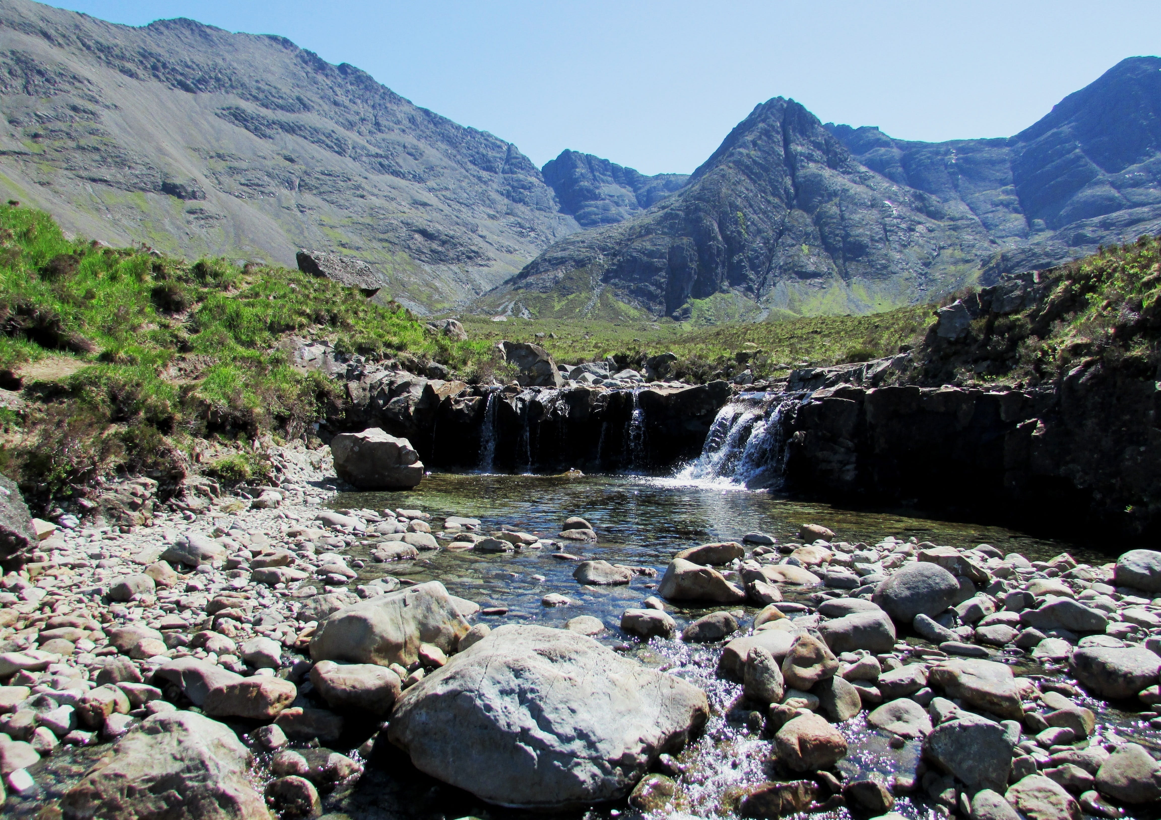 black, scottish, beauty in nature, no people, rock, river, environment, Isle Of Skye, plant, Fairy Pools, mountain range, 4K, cuillin, flowing water, non-urban scene, HD Wallpaper
