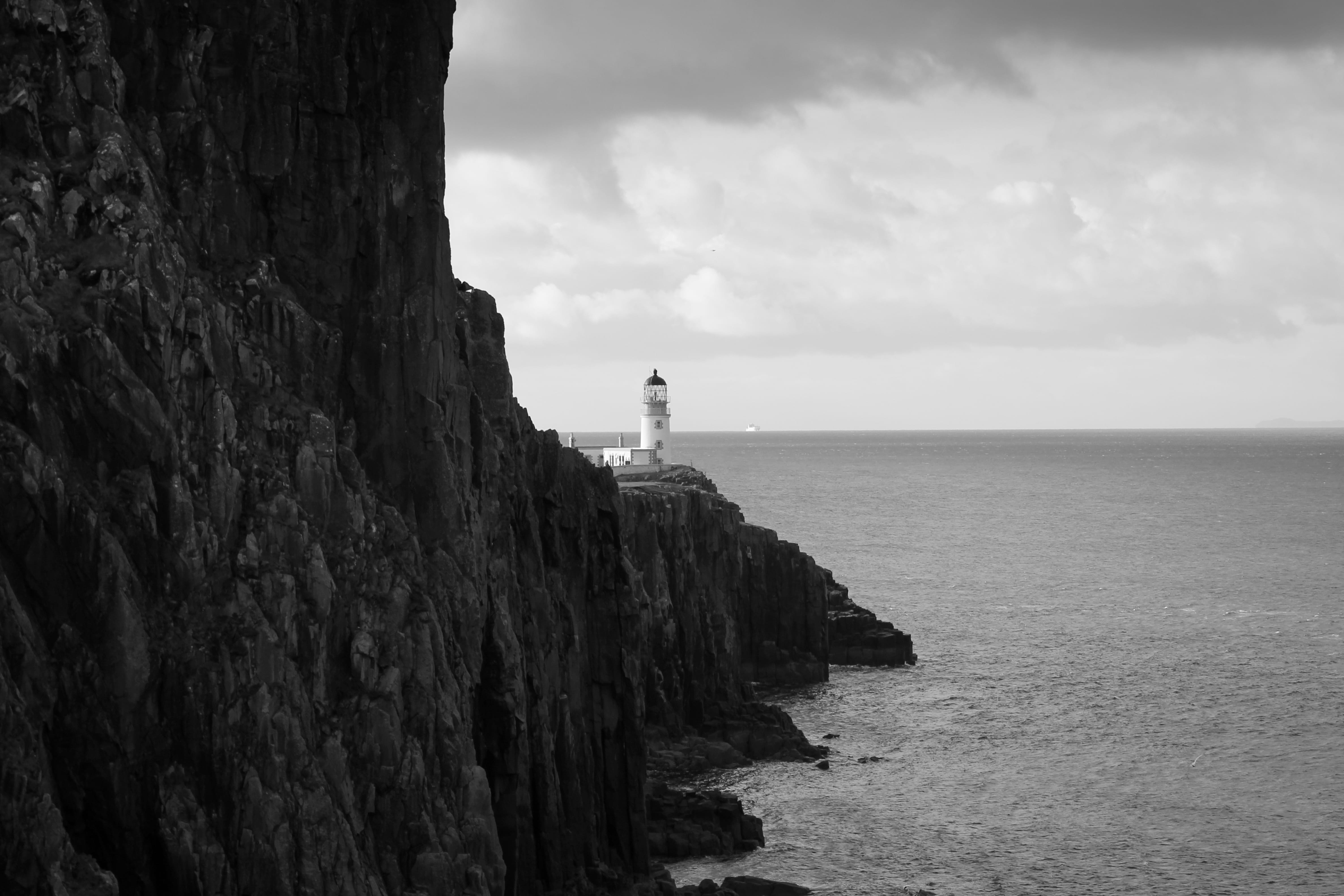 united kingdom, cloudy, scotland, 4K, horizon, tranquility, land, tower, scenics - nature, one person, isle of skye, rocks, nature, day, white, rock formation, HD Wallpaper