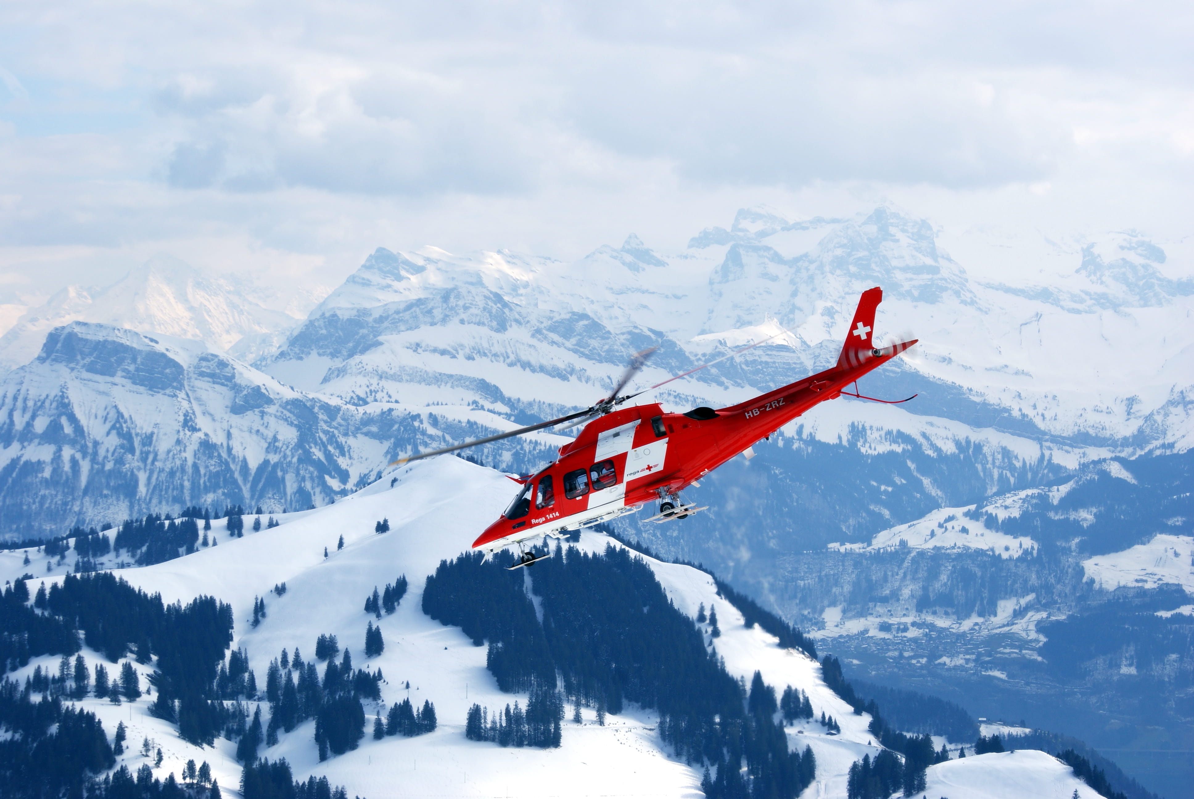 propeller, red, transportation, high Up, sky, winter, tree, flying, daytime, switzerland, glacier, outdoors, blue, vacations, mountain Range, landscape, HD Wallpaper