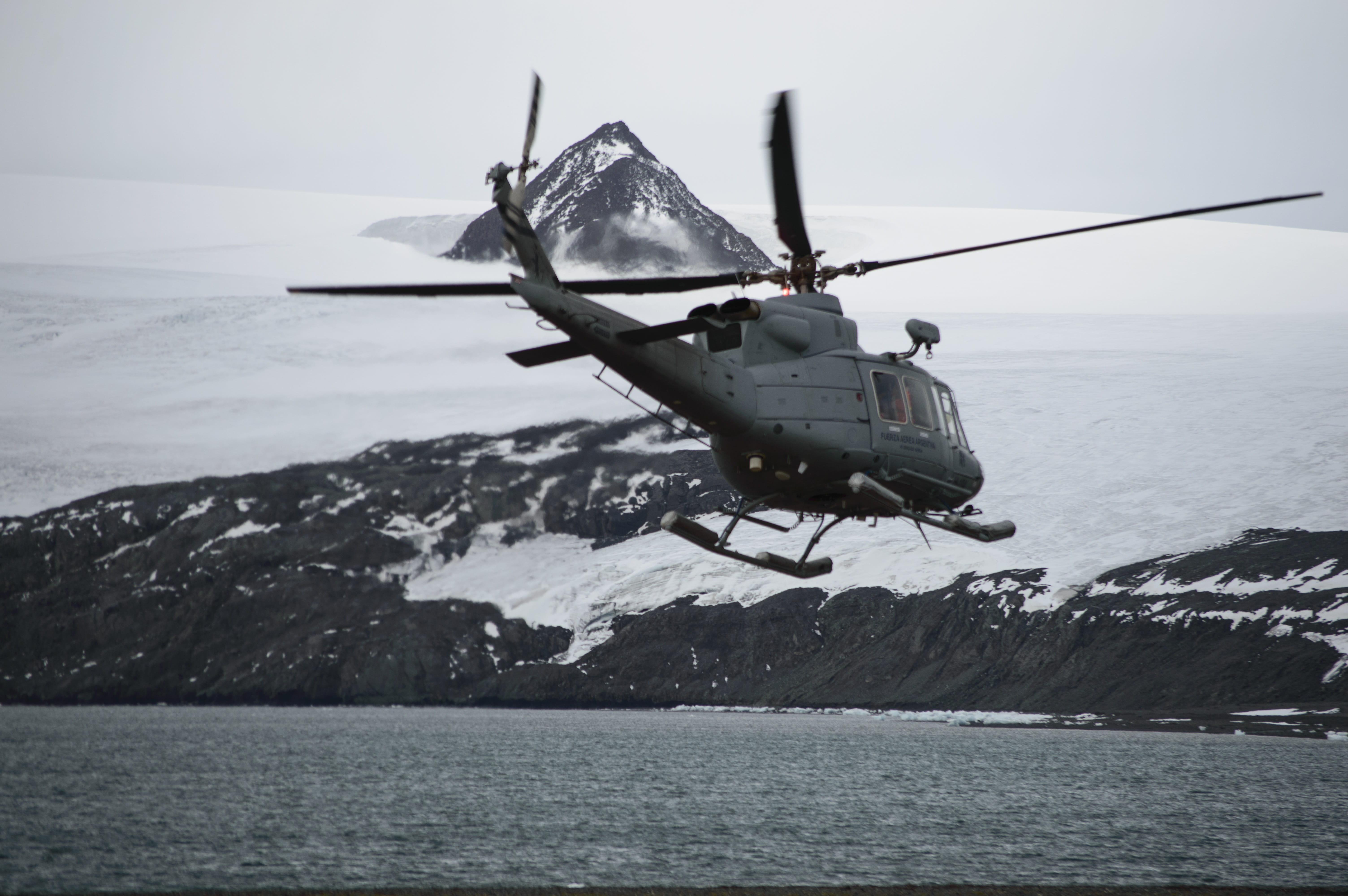no people, outdoors, mode of transportation, day, destination, lake, nature, logistics, transportation, 5K, antarctica, waterfront, air vehicle, mid-air, HD Wallpaper