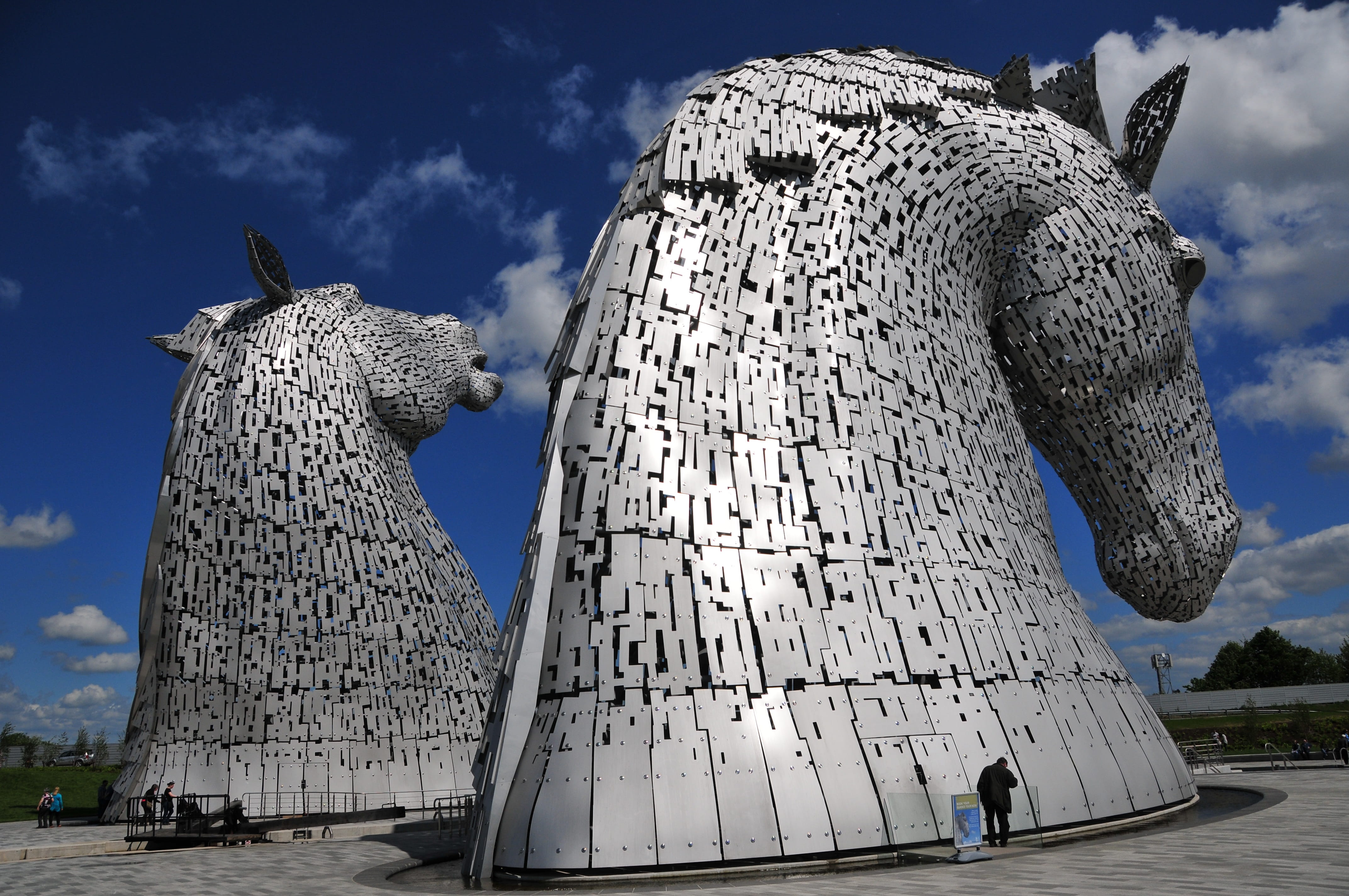 scotland, metal, cloud - sky, human representation, equestrian, tourism, nature, built structure, creativity, architecture, 4K, travel, horse, craft, memorial, HD Wallpaper