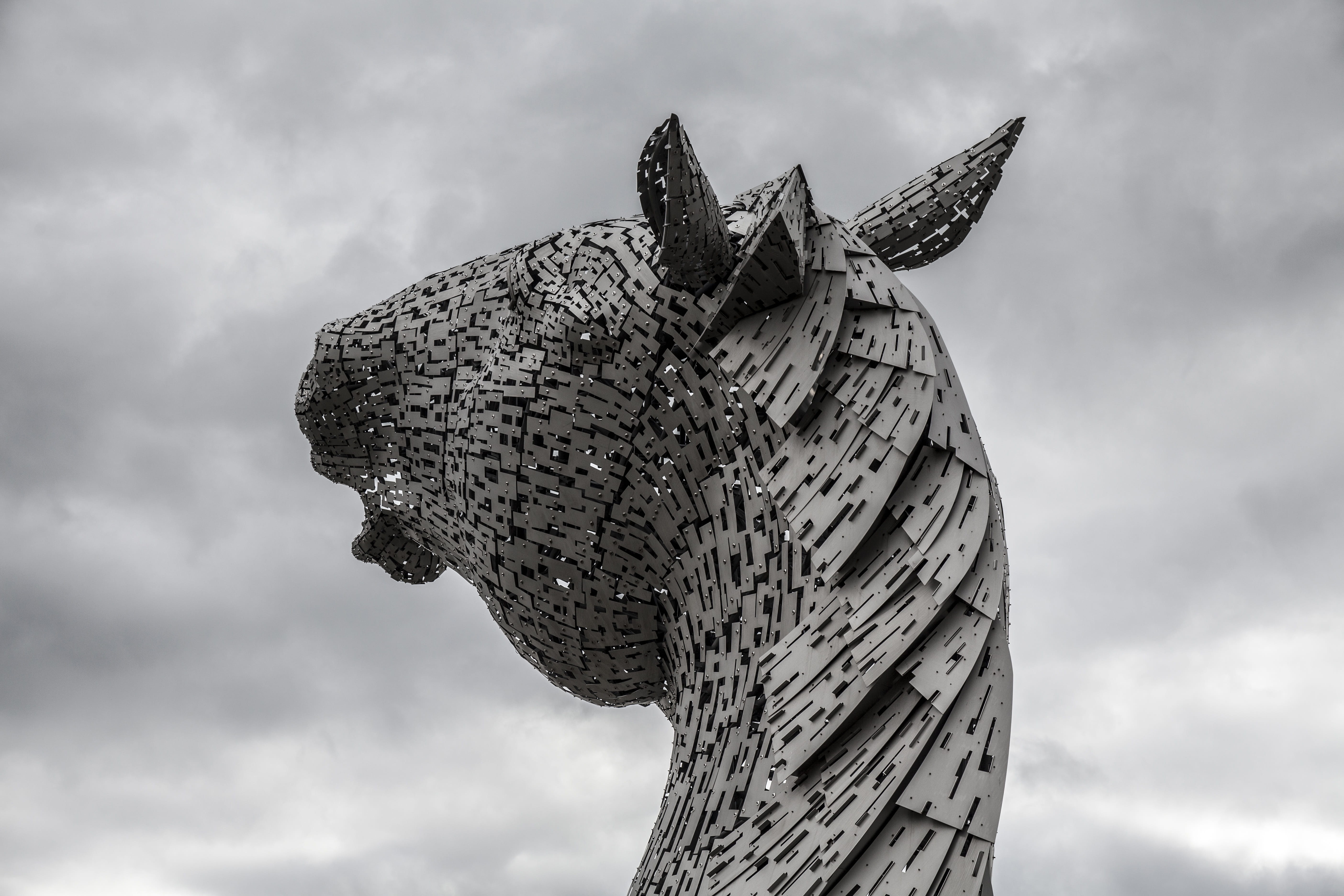 day, statue, 5K, animal wildlife, creativity, travel, architecture, no people, art and craft, outdoors, history, animal representation, cloud - sky, travel destinations, HD Wallpaper
