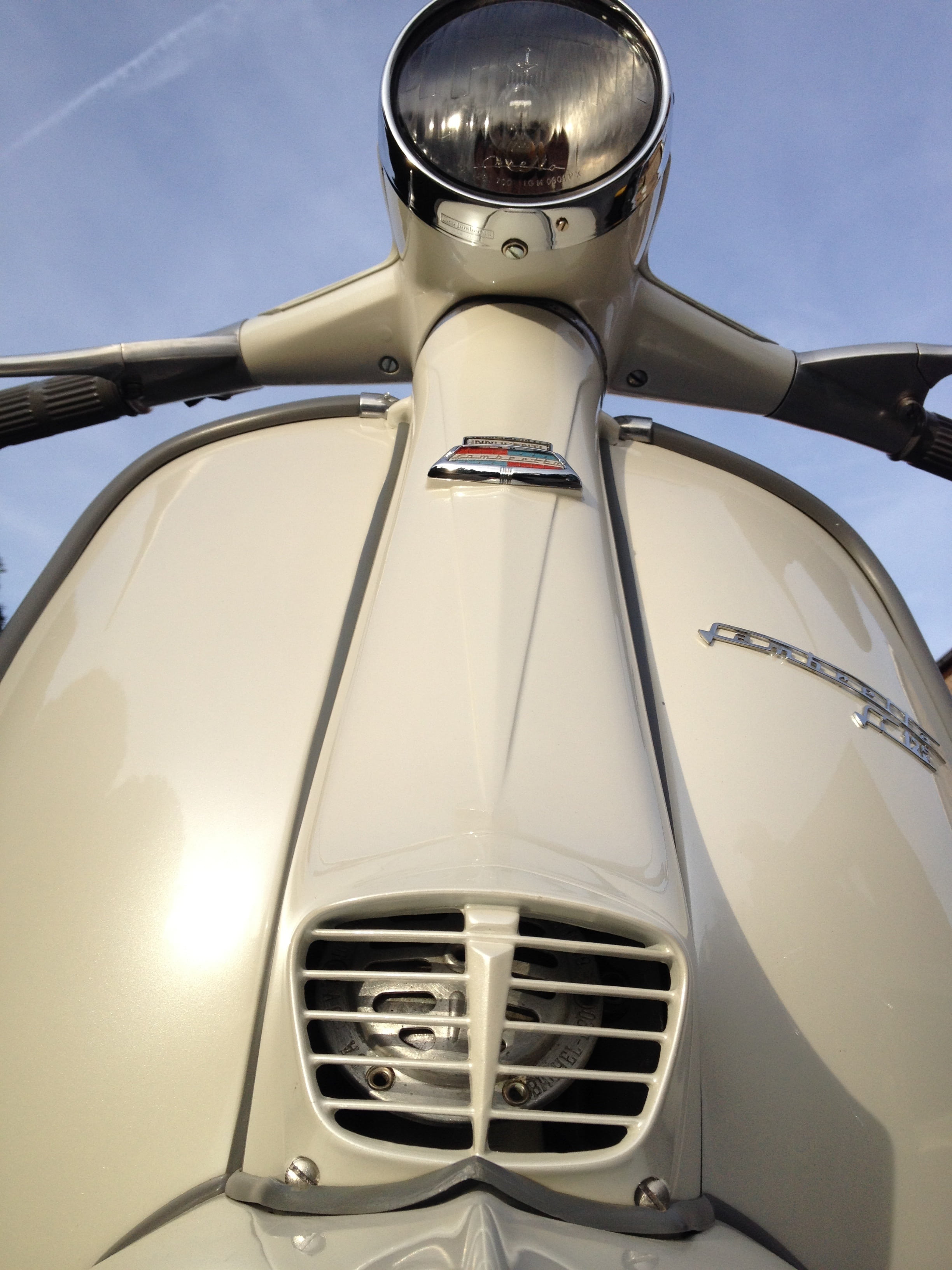 mode of transportation, transportation, nature, retro styled, day, travel, close-up, lambretta 125, front, scooter, nautical vessel, land vehicle, motor vehicle, Phone HD Wallpaper