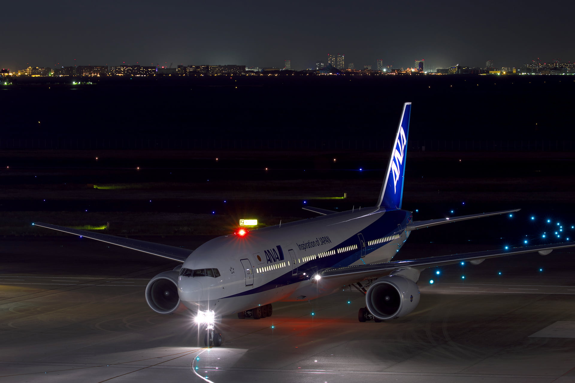 1080P, transportation, nature, sky, lights, 777-200, passenger, the airfield, no people, airport, leaving, illuminated, mode of transportation, airliner, HD Wallpaper