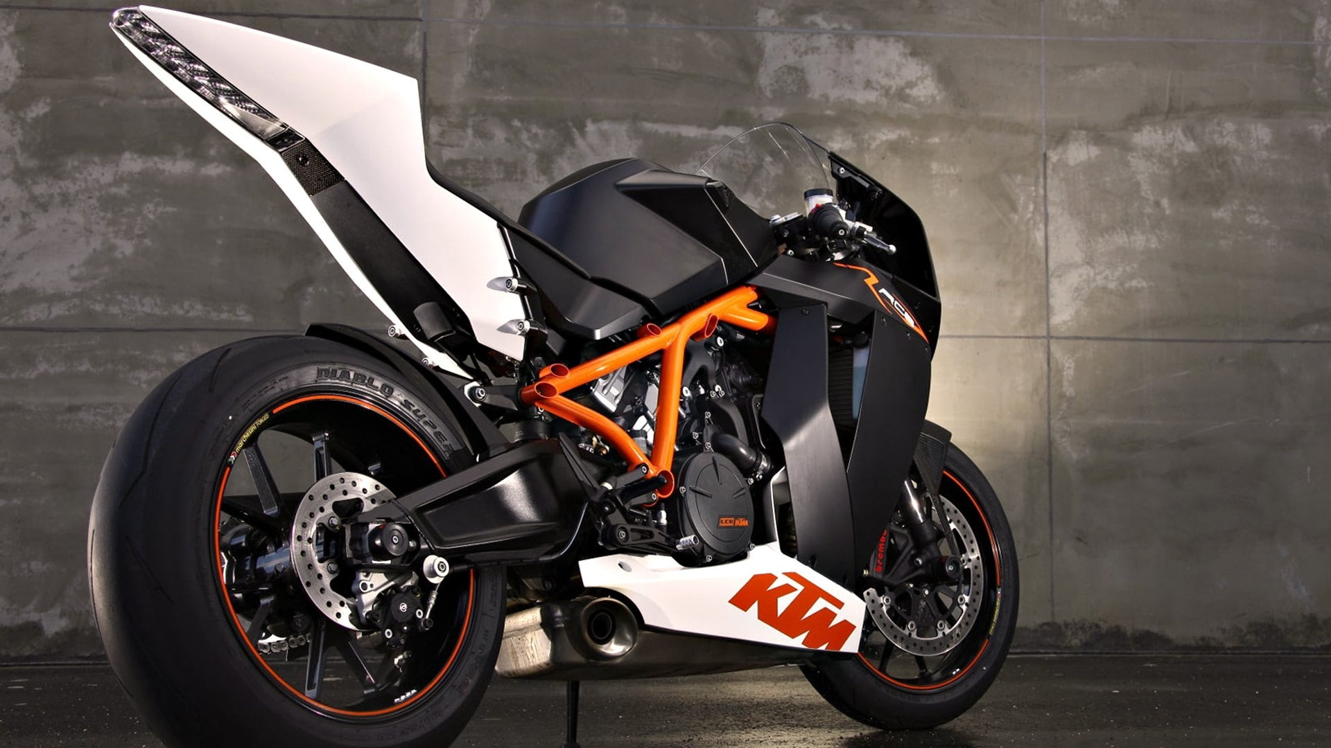 garage, day, wheel, black color, tire, single object, Ktm rc8, mode of transportation, side view, 1080P, Motorbike, speed, road, motorcycle, outdoors, HD Wallpaper