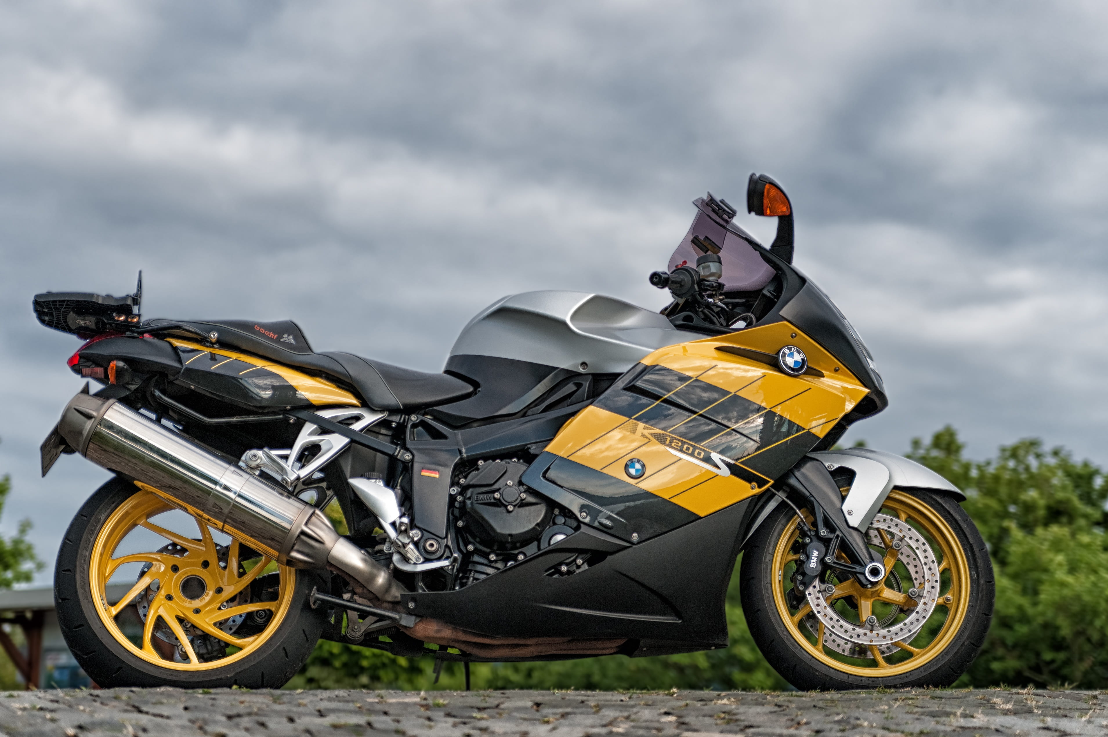 k1200s, sky, transportation, nature, overcast, Motorcycle, bmw, no people, Bmw, cloud - sky, land vehicle, sportsbike, tire, gray, outdoors, yellow, cloudy, HD Wallpaper