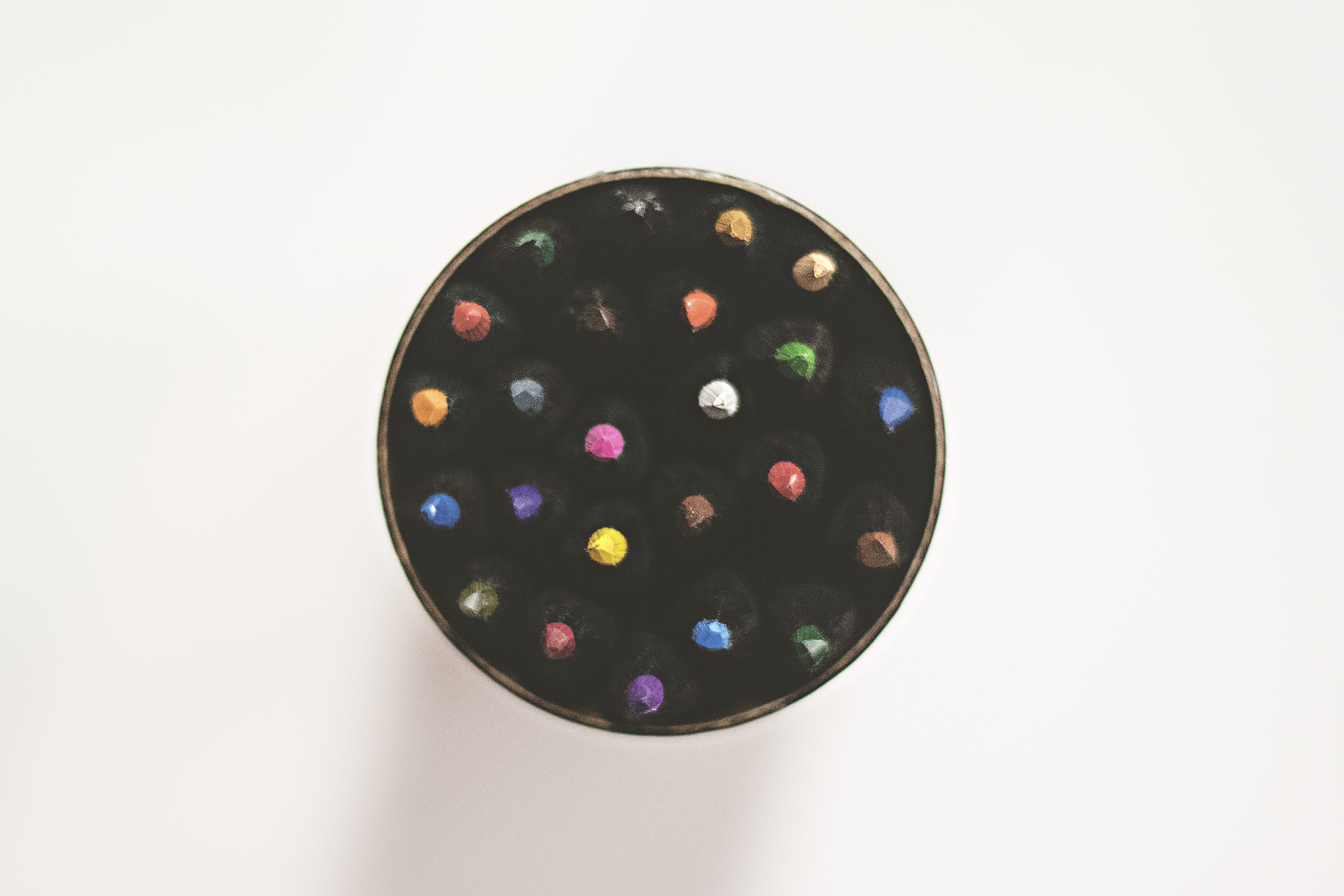 studio shot, cut out, close-up, black color, colored pencil, drawing, large group of objects, shape, science, food and drink, copy space, indoors, color, HD Wallpaper