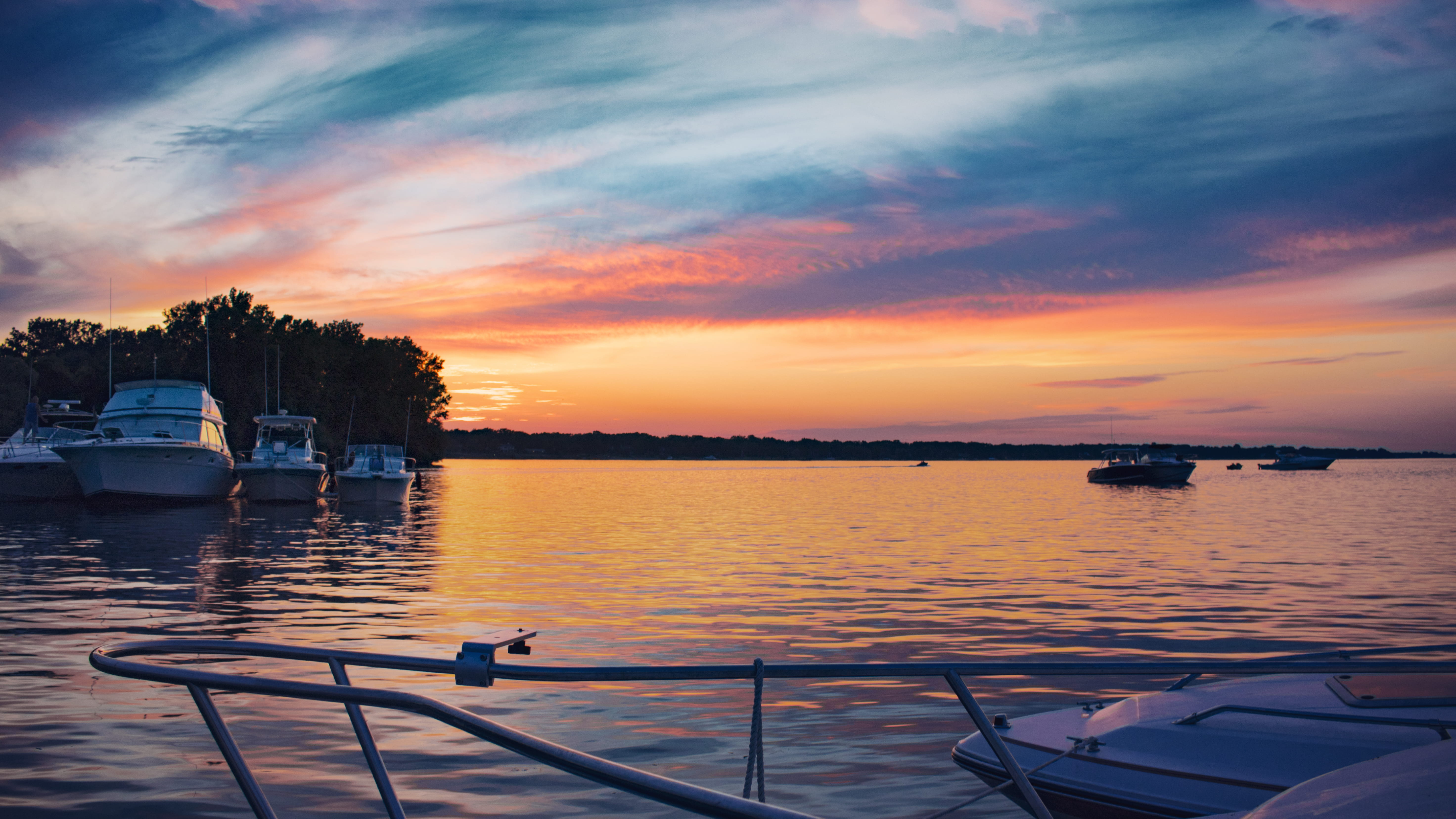 beauty in nature, idyllic, reflection, sky, nature, detroit, united states, cloud - sky, sunset, scenics - nature, lake, river, tranquility, water, boat, HD Wallpaper