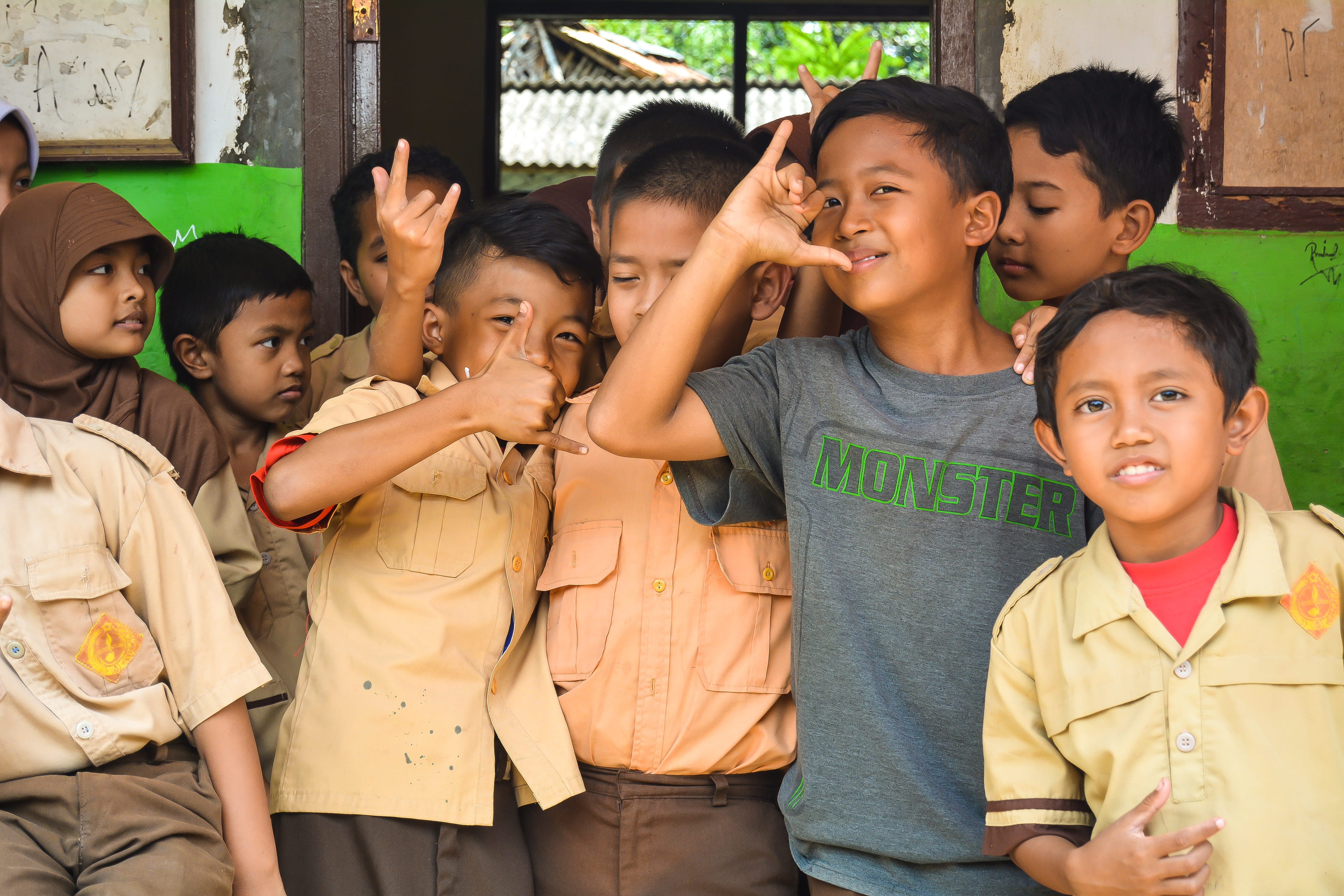 kids, innocence, real people, looking at camera, males, bogor, school, child, men, corners, women, cheerful, education, people, three quarter length, standing, HD Wallpaper