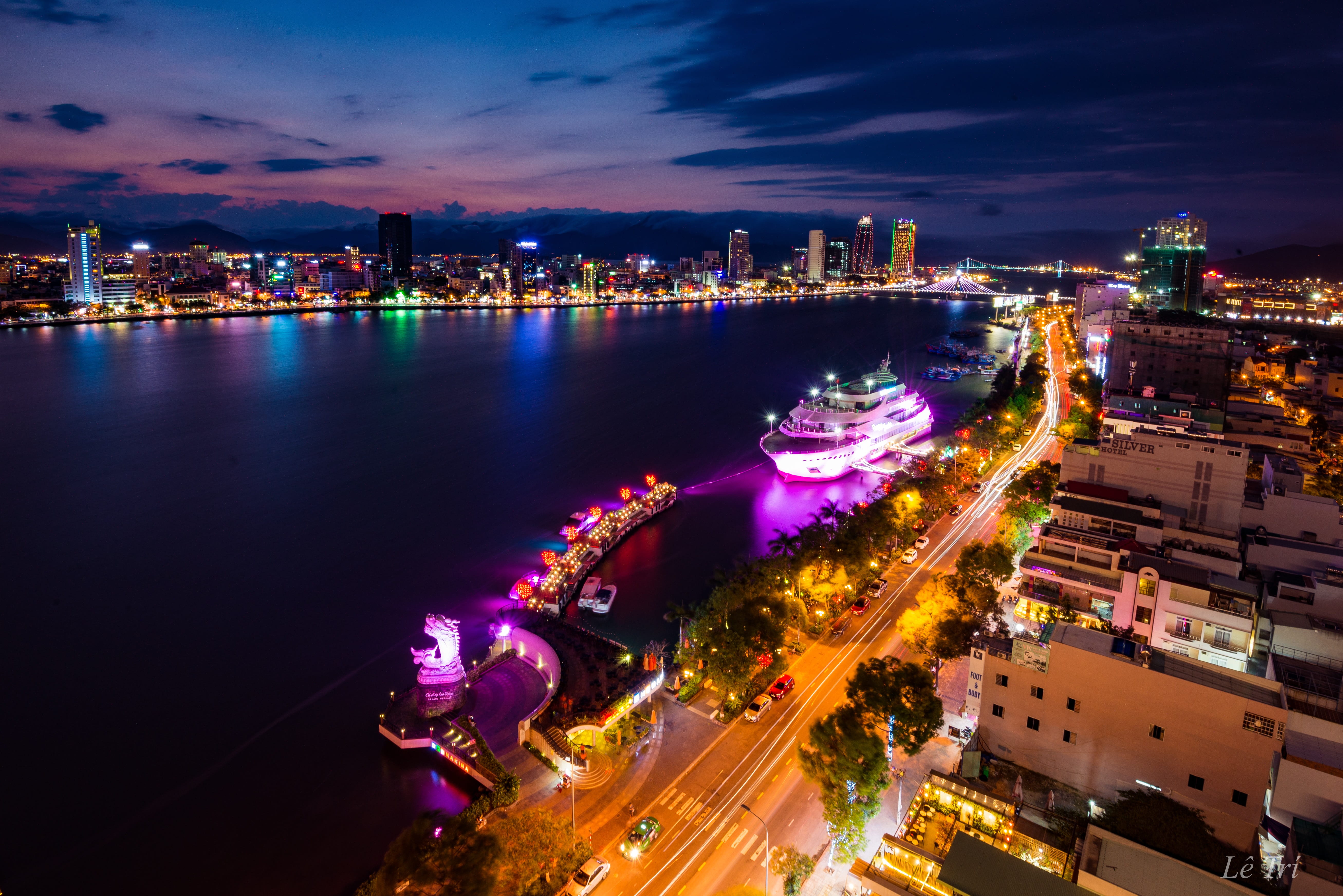 building, outdoors, the river, long exposure, danang, cityscape, no people, 5K, city life, cloud - sky, night, built structure, transportation, street, HD Wallpaper