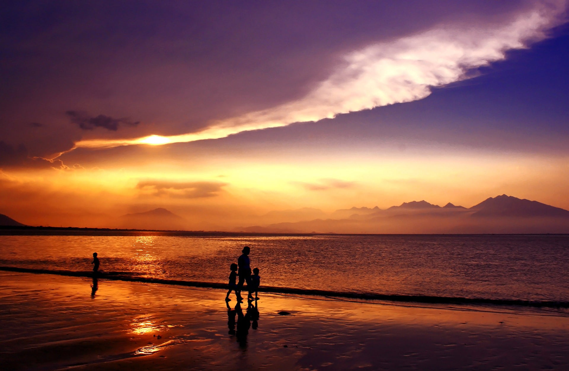 sundown, tranquil scene, beach, person, outdoors, scenics - nature, four, lifestyles, transportation, vietnam, people, near, da nang bay, photo, tranquility, HD Wallpaper