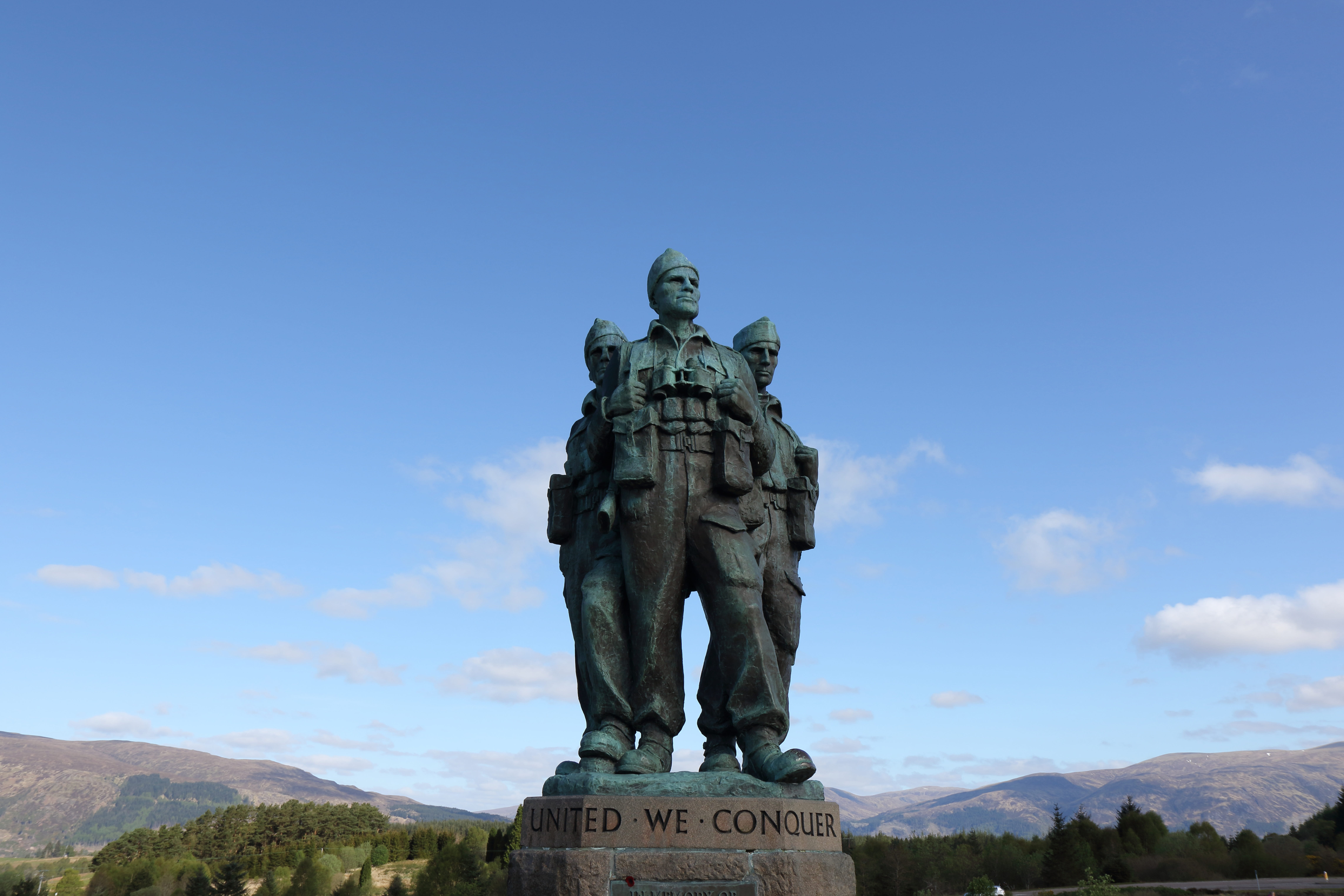 human representation, spean bridge, nature, world war two, sculpture, sky, mountain, achnacarry castle, memorial, creativity, travel, day, commando memorial, HD Wallpaper