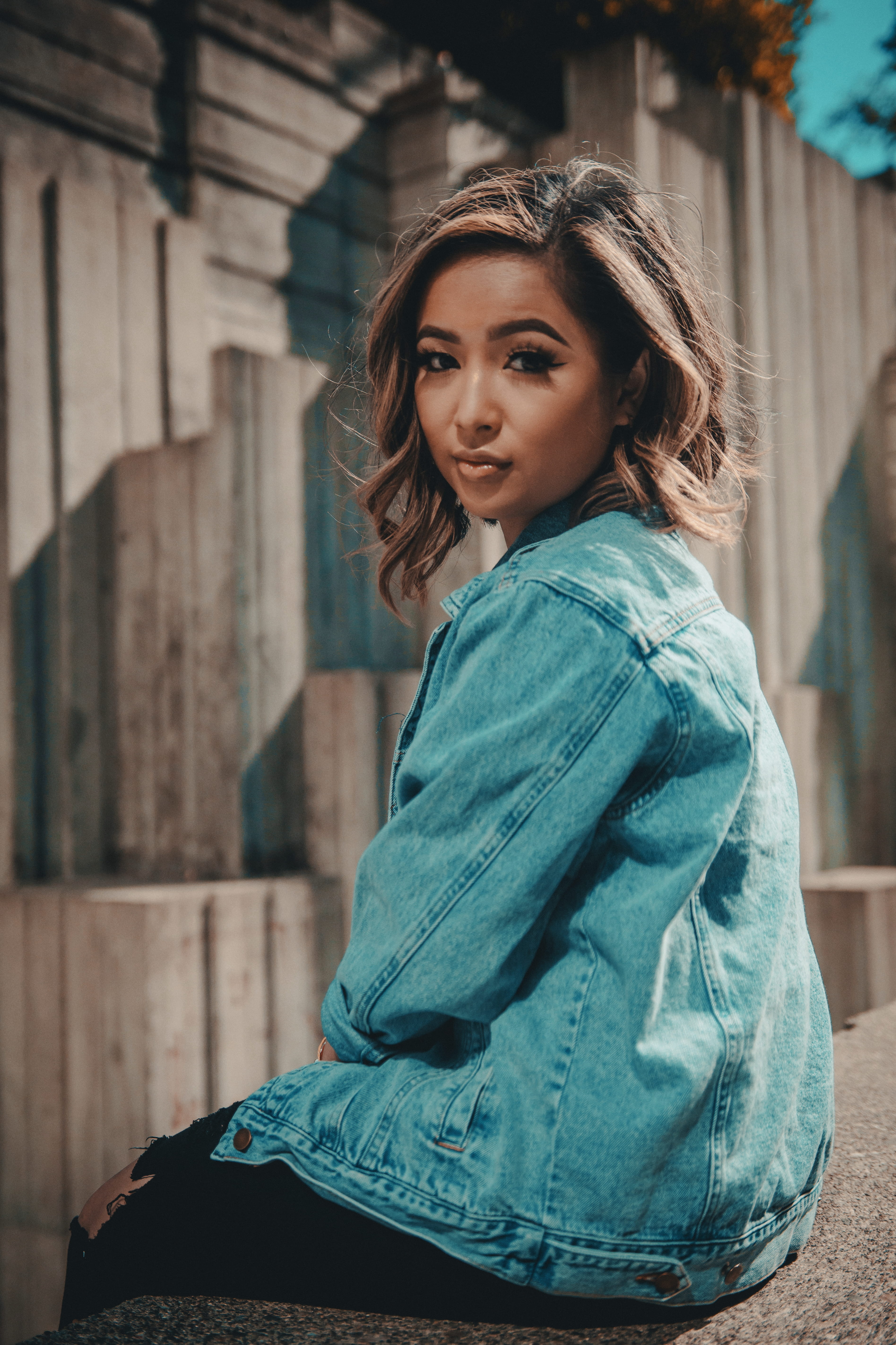 casual clothing, side view, beautiful woman, street portrait, looking at camera, seattle, young adult, man, concrete, woman, dayime, one person, wearing, Phone HD Wallpaper