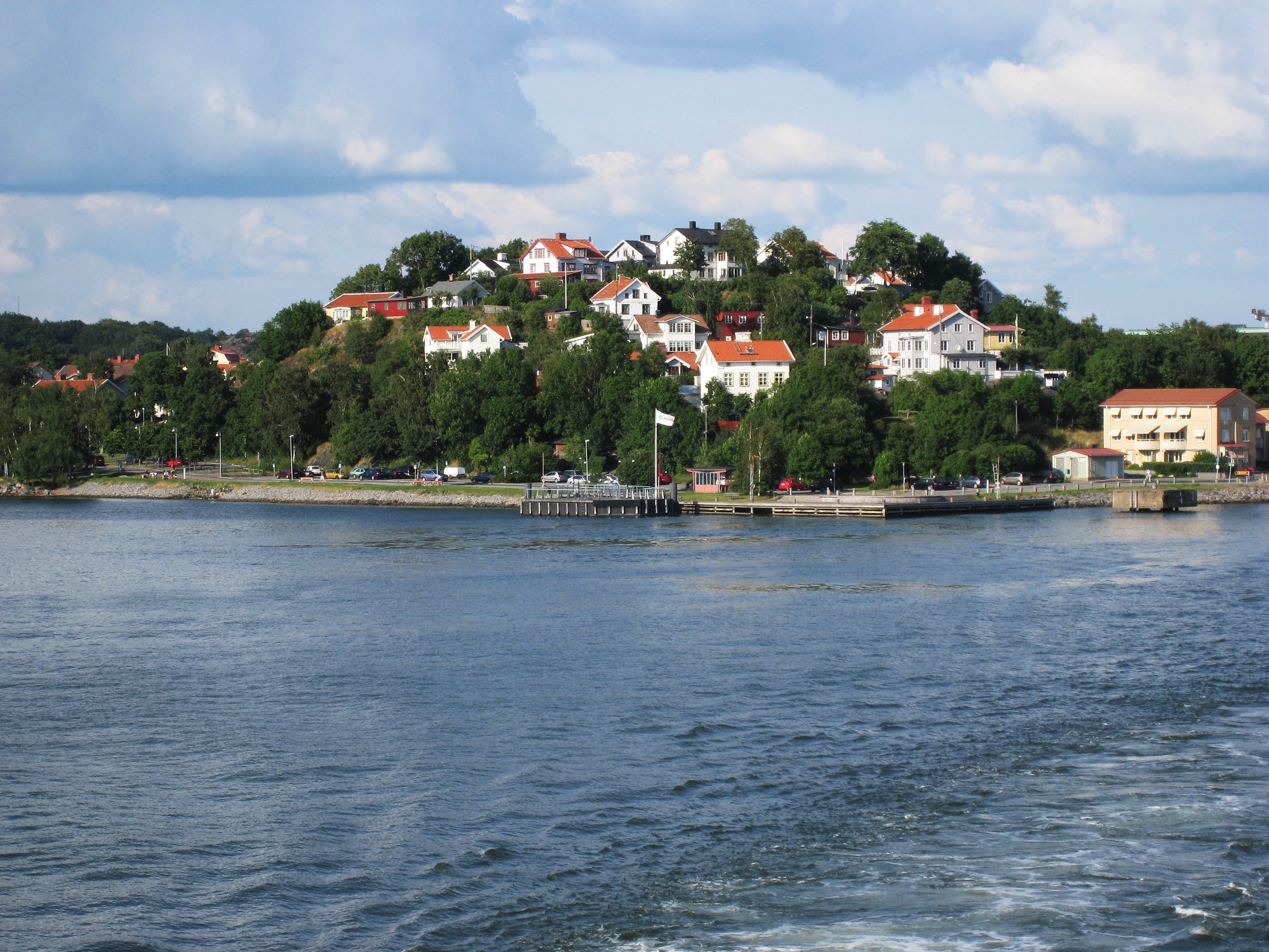 swedish coast, outlook, day, cloud - sky, houses on rocks, swedish archipelago, building, waterfront, sweden, land, in göteborg, rock, landscape, town, HD Wallpaper