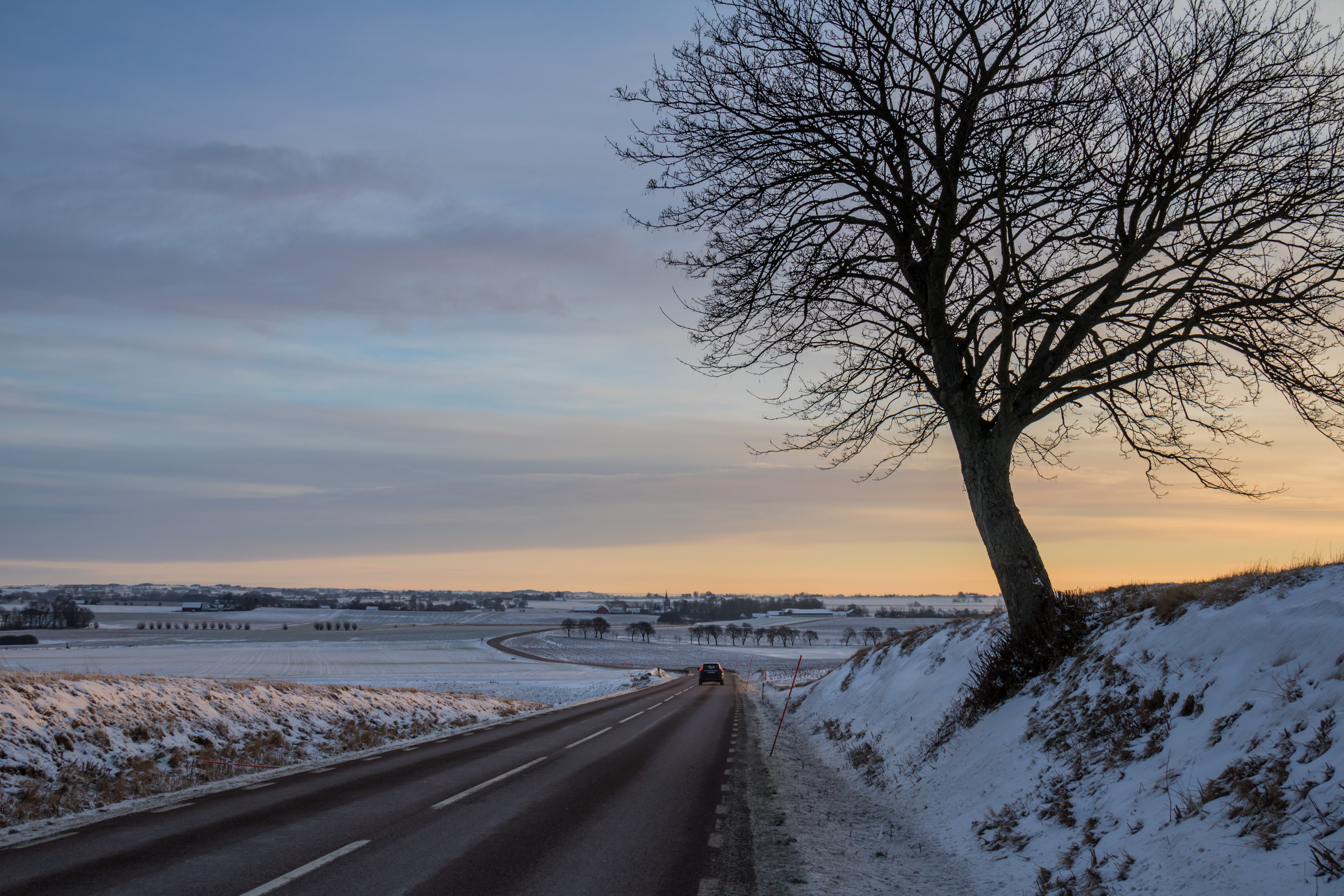camera, morgon, winter, geo:location, morning, iso_speed, city, canon, landskap, dawn, nature, tree, snö, 760d, f/3.5, s18, country, ef, väg, ƒ / 8, landscape, HD Wallpaper