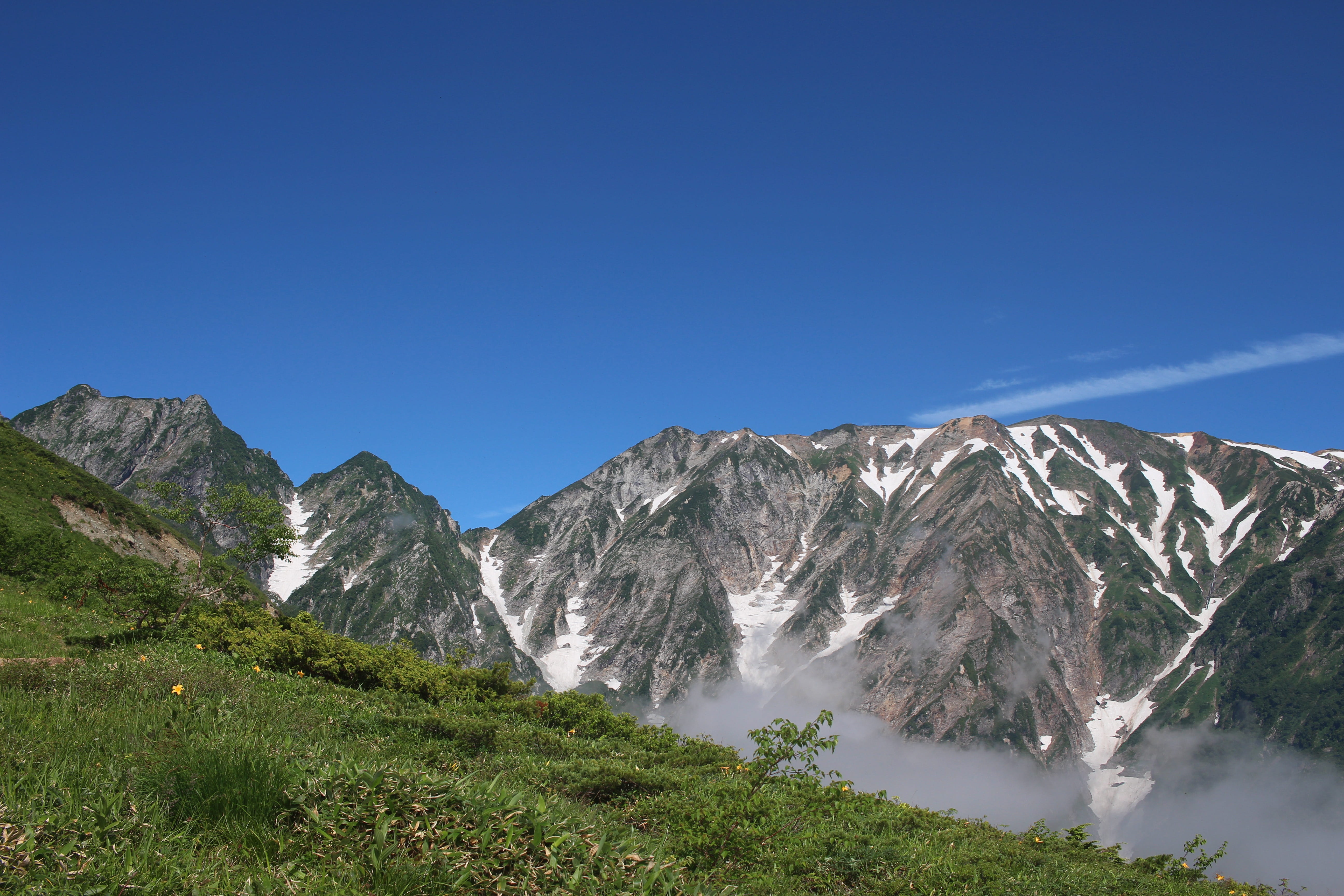 natural, alpinist, hike, mountain range, rocky mountain, snow, copy space, the southern alps, climber, yatsugatake, japan, hyakumeizan, mountain, non-urban scene, HD Wallpaper