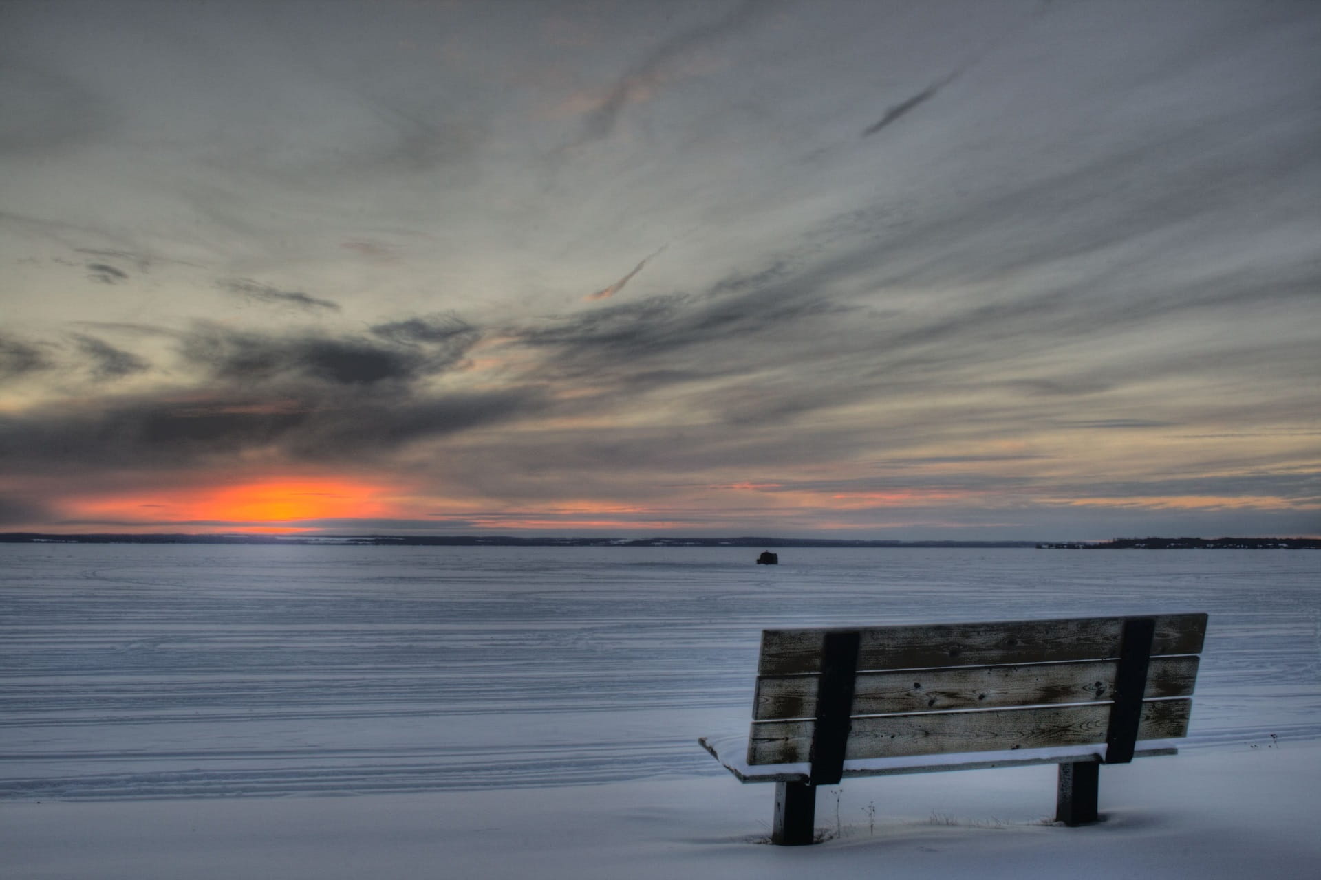 serene, morning, golden, bench, lake, alberta, orange color, brown, field, seat, tranquility, sea, no People, reflective, beach, open, sky, sunrise, garden, HD Wallpaper