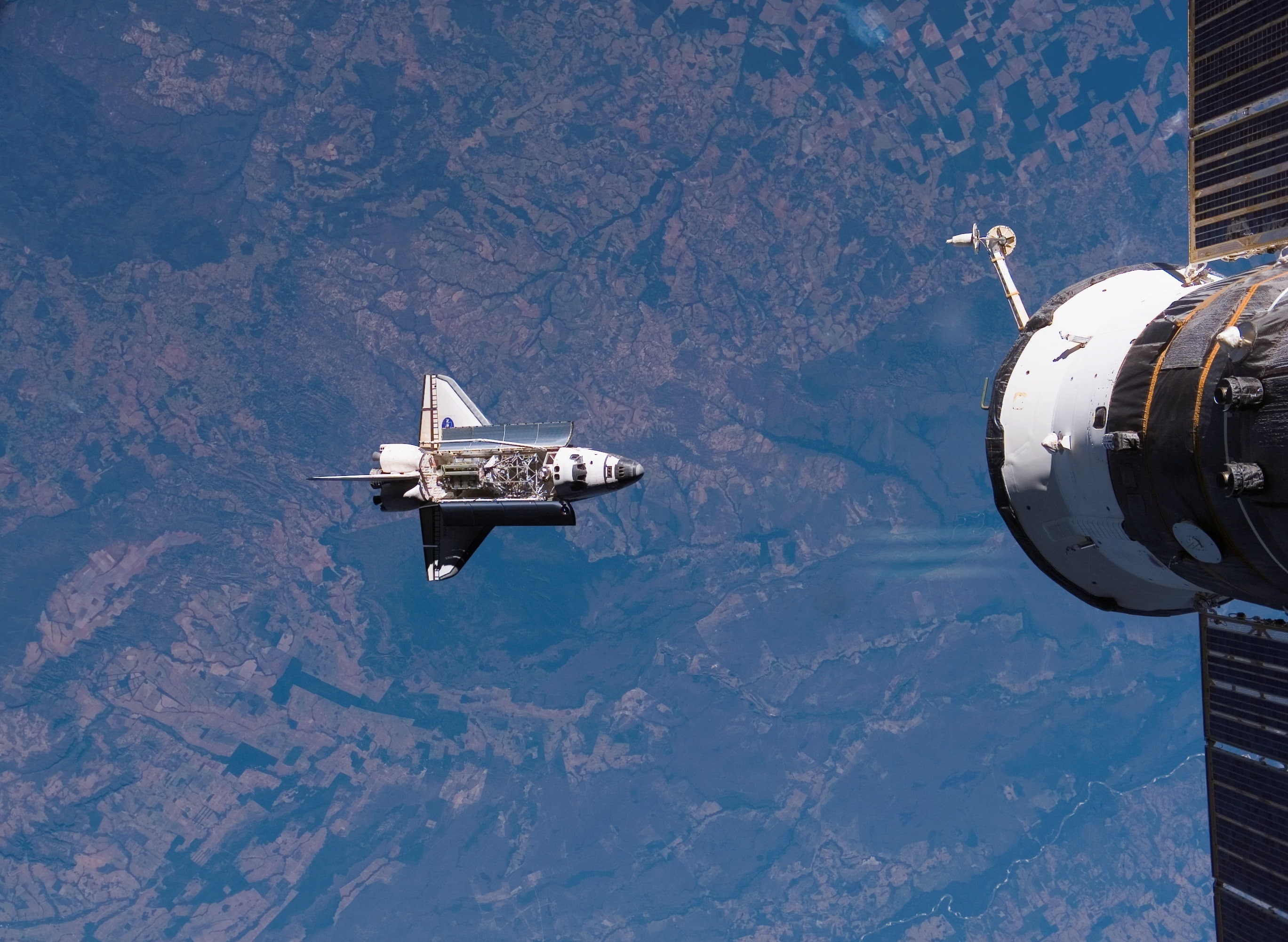 Shuttle, Soyuz TMA, Earth, 2K, Space, HD Wallpaper