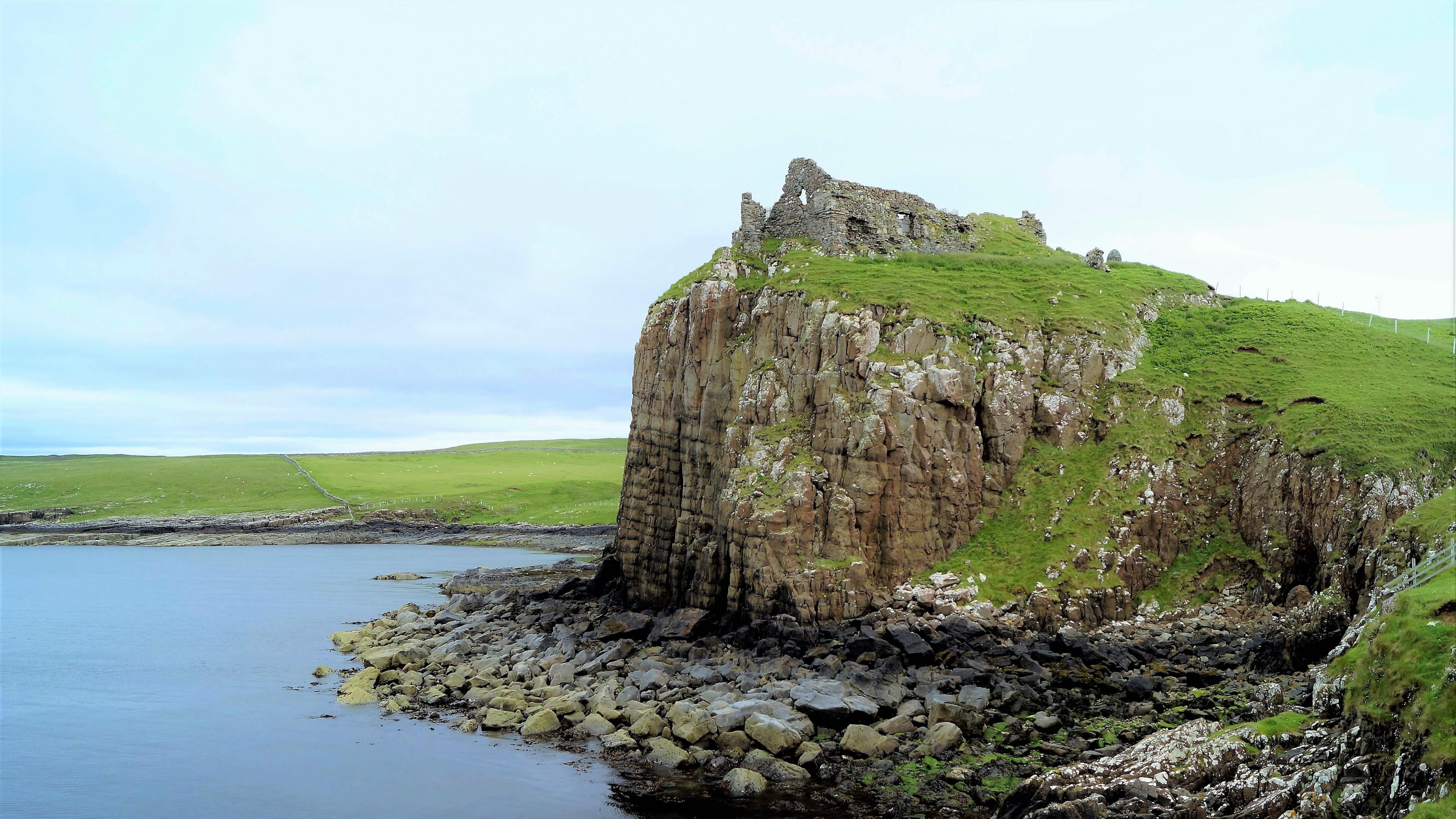 day, tranquil scene, tranquility, duntulm castle, europe, scotland, plant, non-urban scene, ruined, solid, 4K, isle of skye, scenics - nature, cloud - sky, HD Wallpaper