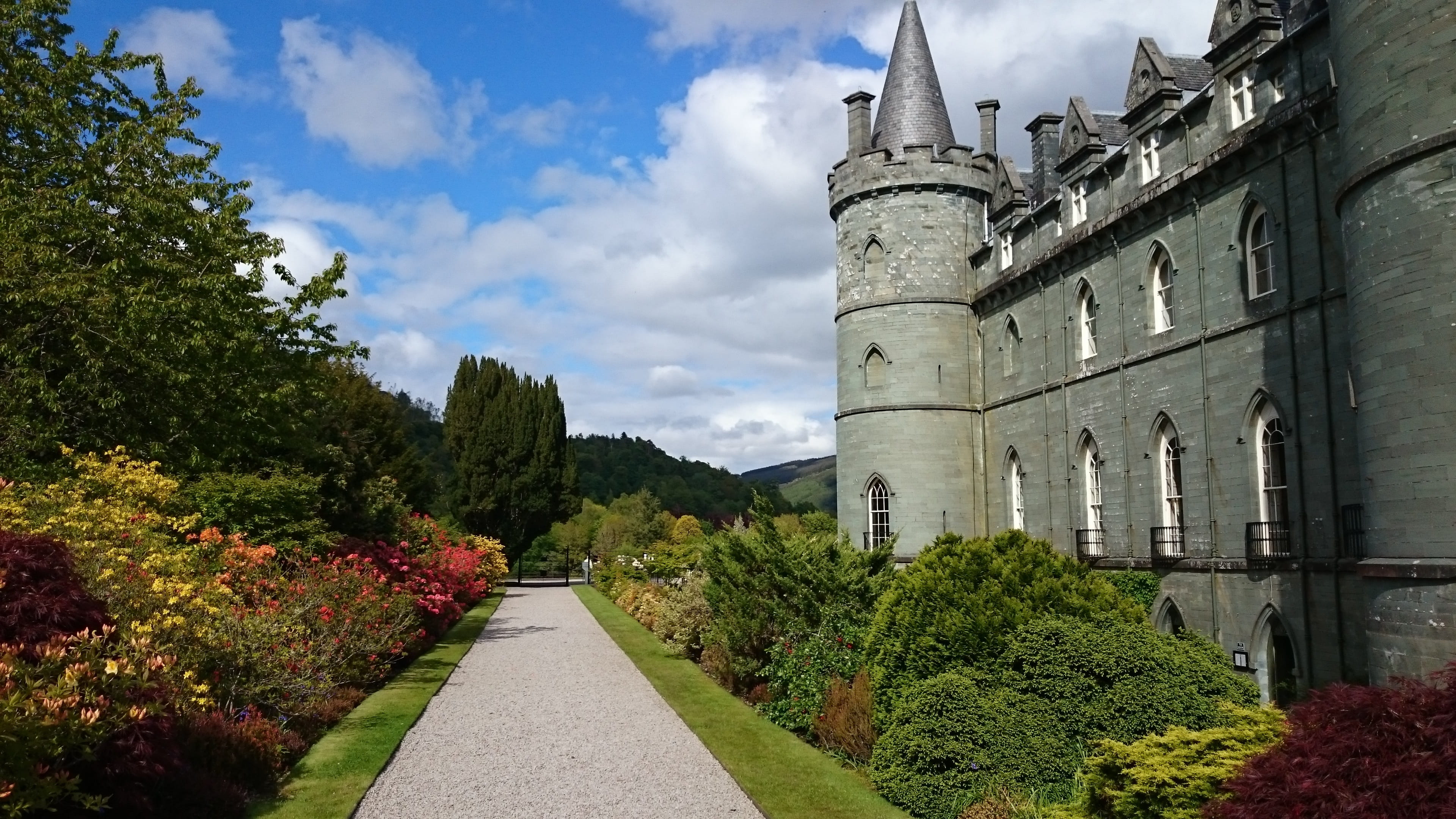 day, highlands, nature, tree, building, history, 4K, Scotland, the way forward, growth, islands, no people, cloud - sky, plant, architecture, green color, HD Wallpaper