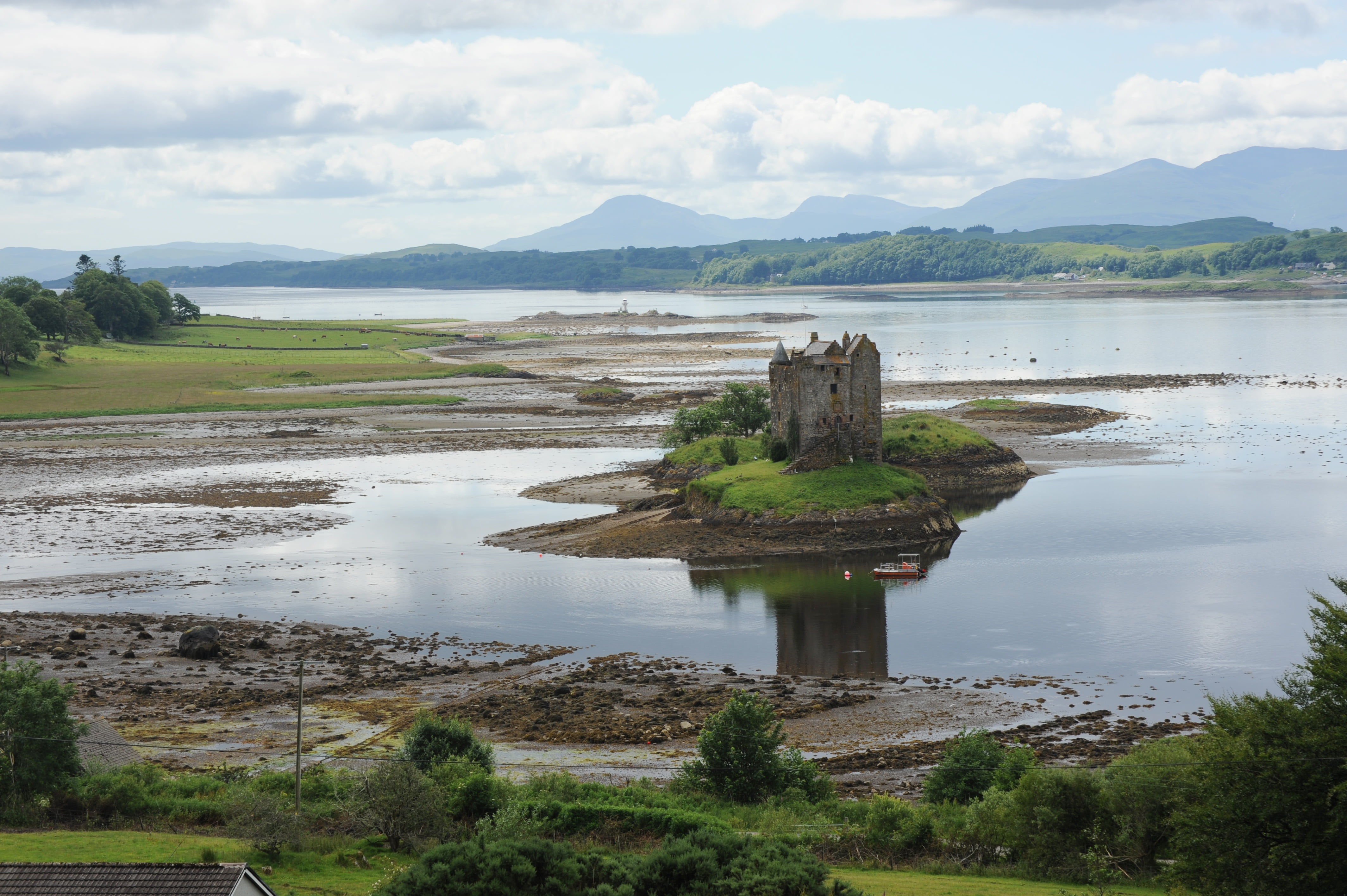 water, white, castle, 4K, tranquility, tree, mountains, bank, scotland, blue, non-urban scene, scenic, outdoors, lake, near, green color, mountain, beauty in nature, HD Wallpaper