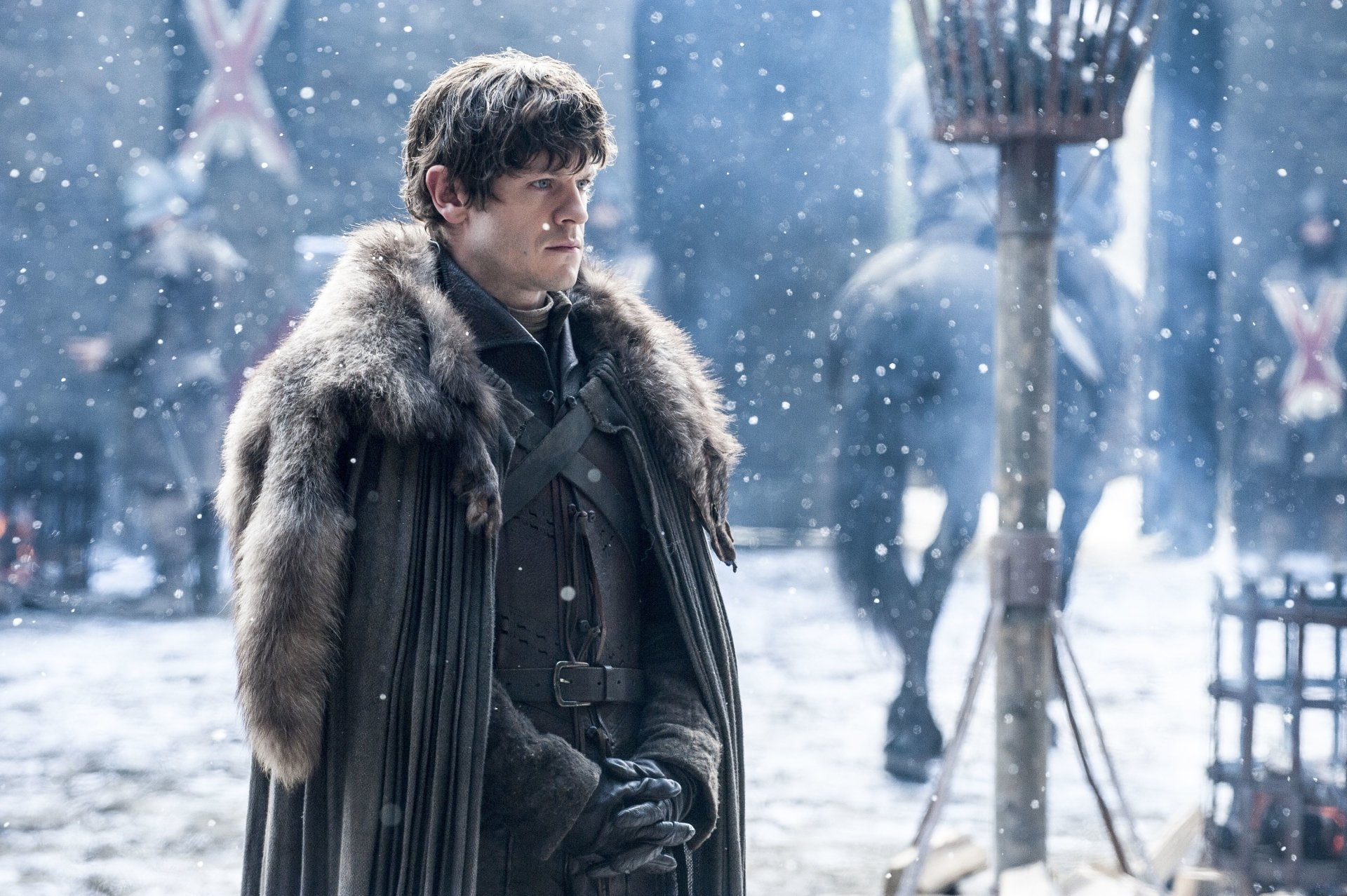 frozen, nature, clothing, Game Of Thrones, warm clothing, Iwan Rheon, snow, one person, extreme weather, blizzard, coat, TV Show, adult, standing, fur, HD Wallpaper