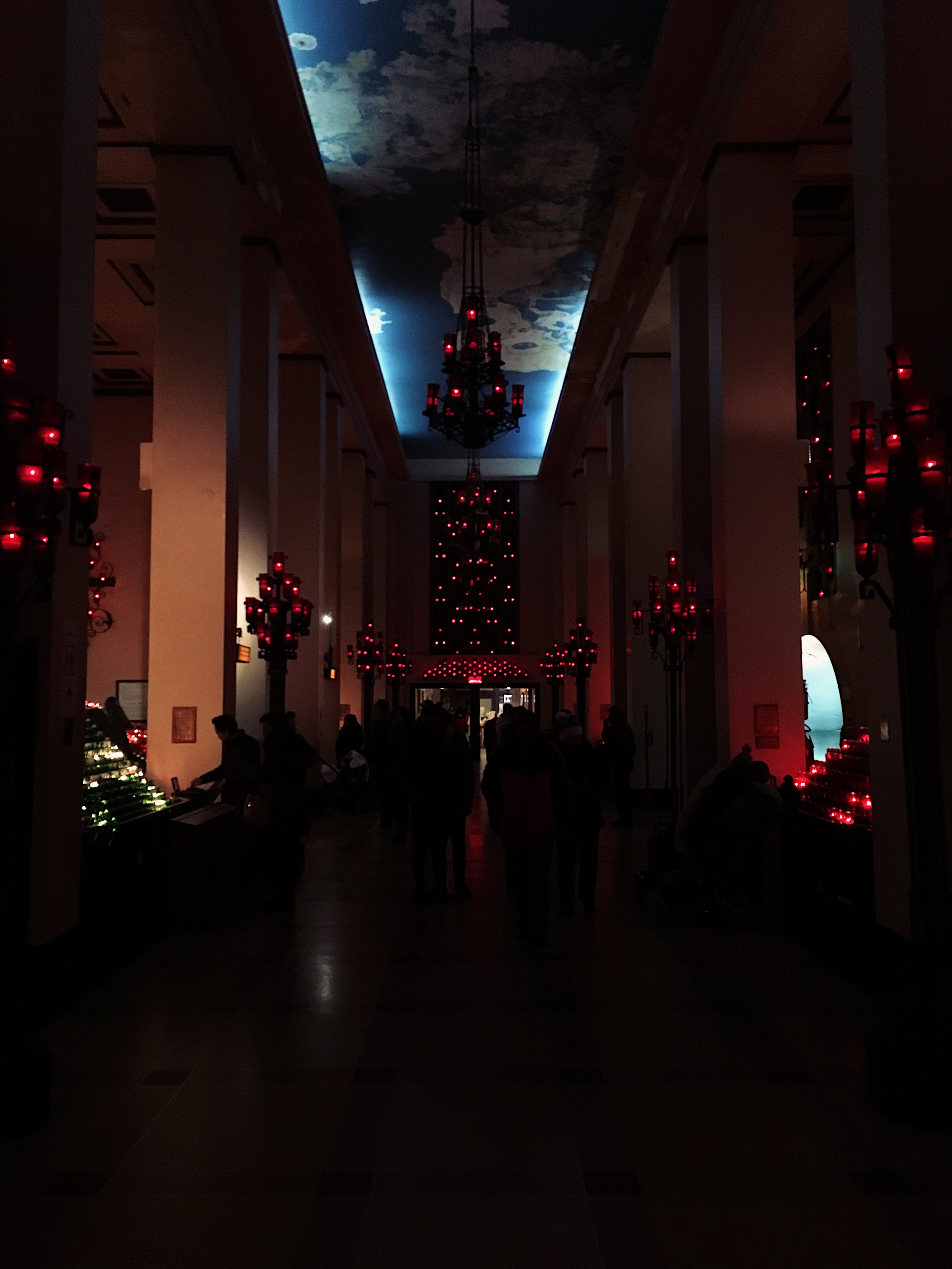 group of people, night, indoors, celebration, montréal, 4K, candles, religion, black, real people, indoor, architecture, illuminated, lighting equipment, Phone HD Wallpaper