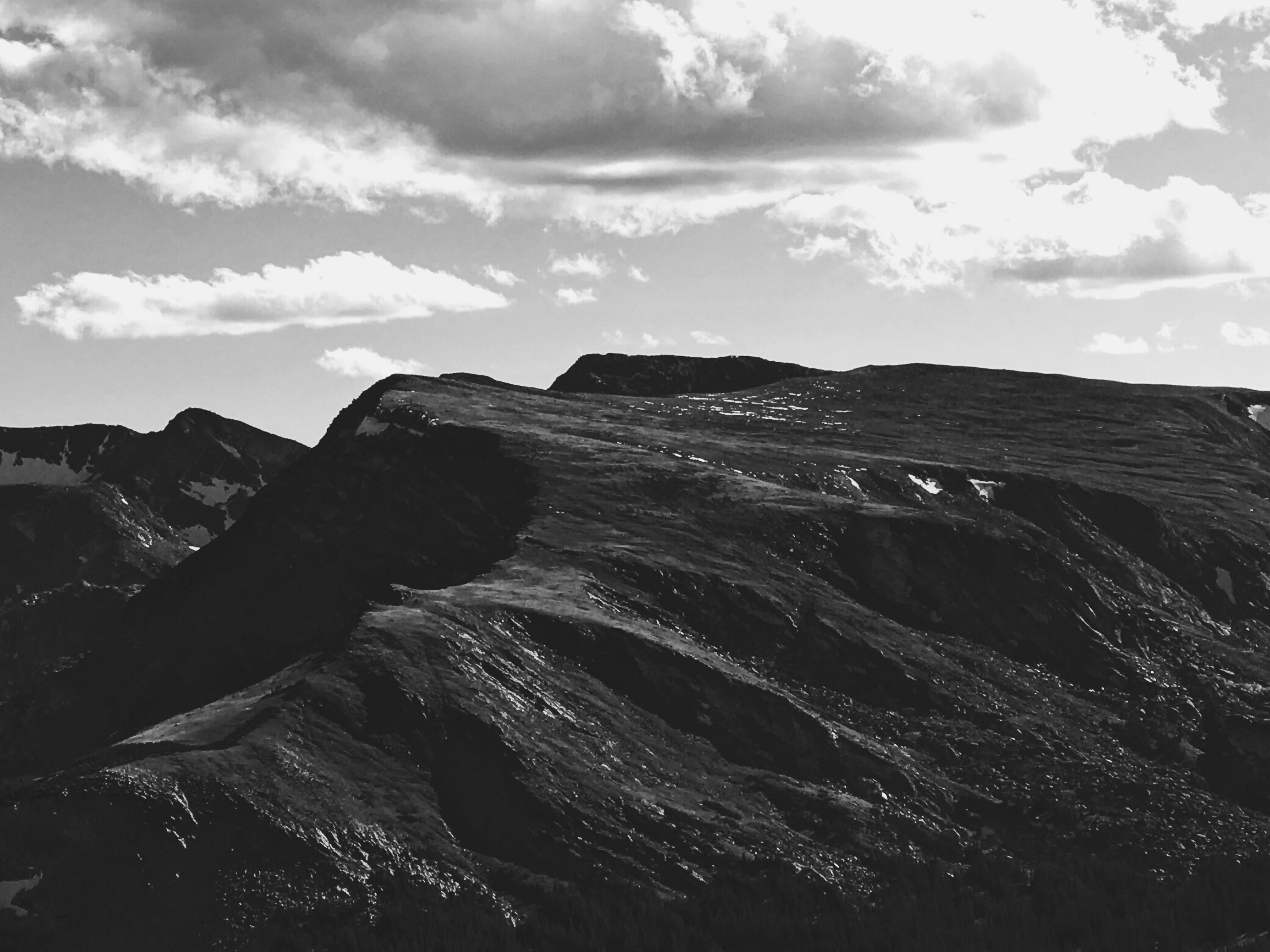 mountain, formation, idyllic, nature, rock formation, 4K, cloud - sky, snow, no people, mount julian, black and white, remote, united states, valley, non-urban scene, HD Wallpaper