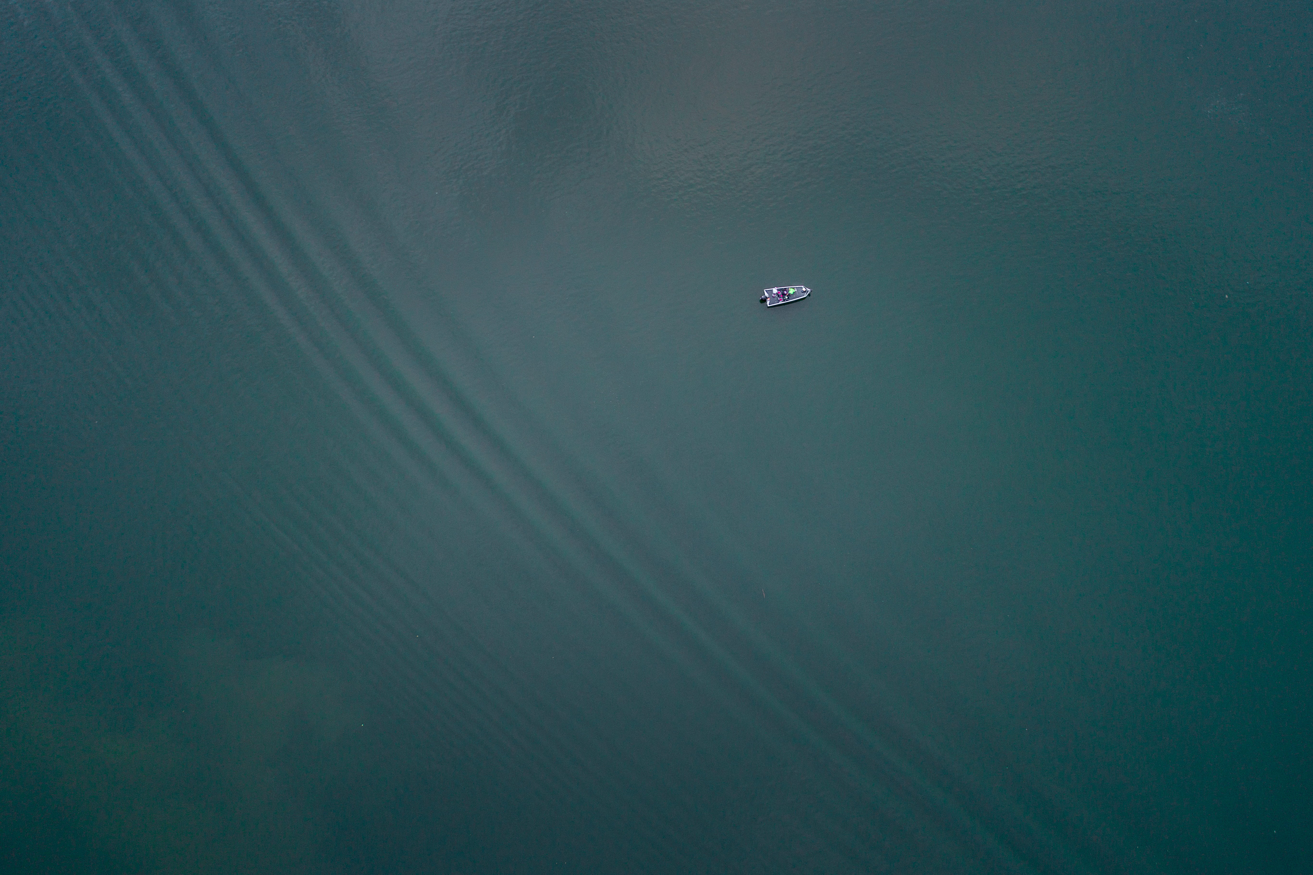 body, barca, beauty in nature, blue, transportation, water, land, bird, view, aerial view, outdoors, wave, nature, lake, tranquil scene, scenics - nature, HD Wallpaper
