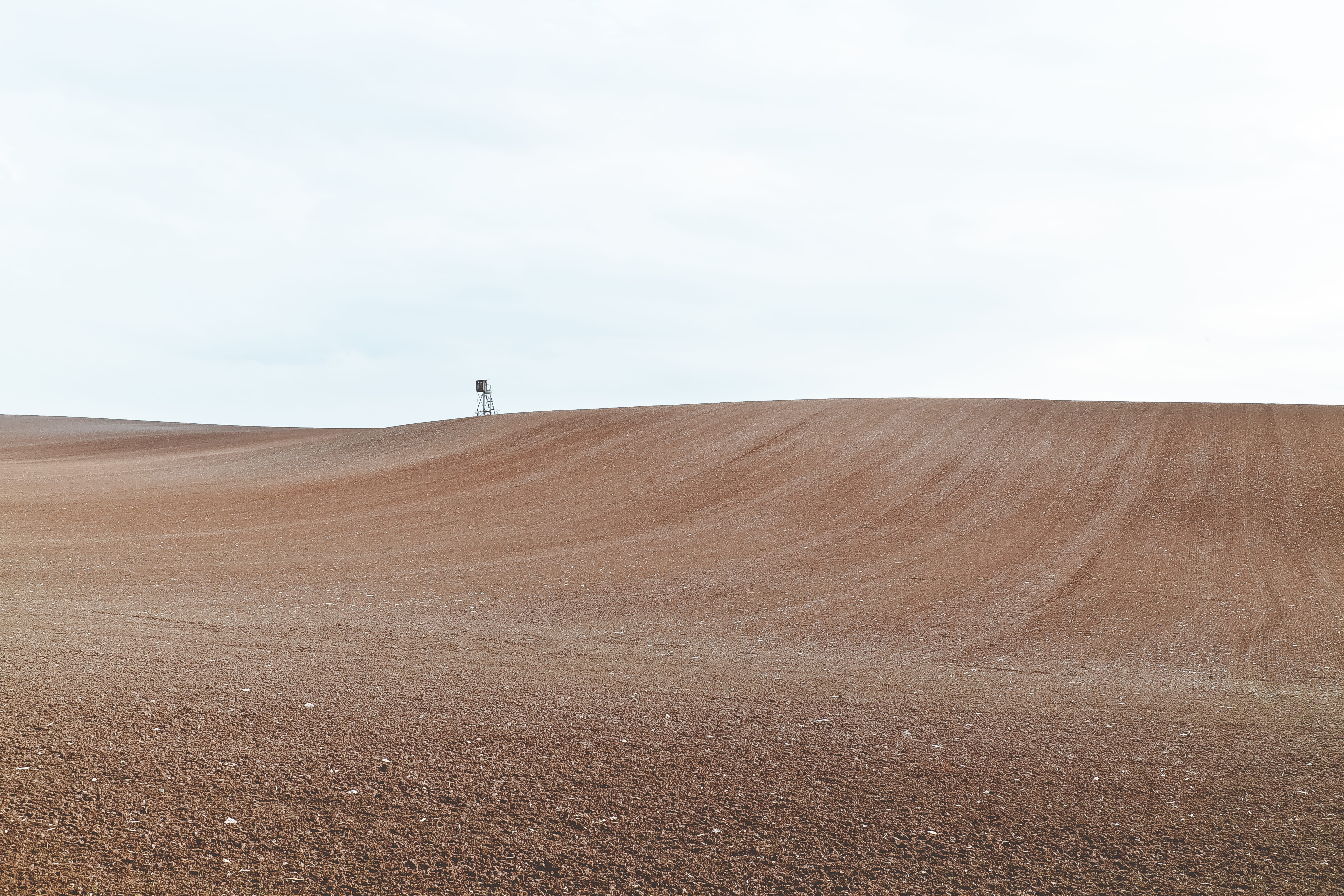 photography, sky, dessert, focus, remote, sand, brown, lost, non-urban scene, no people, monoculture, tranquility, distant, desert, tranquil scene, selective, HD Wallpaper
