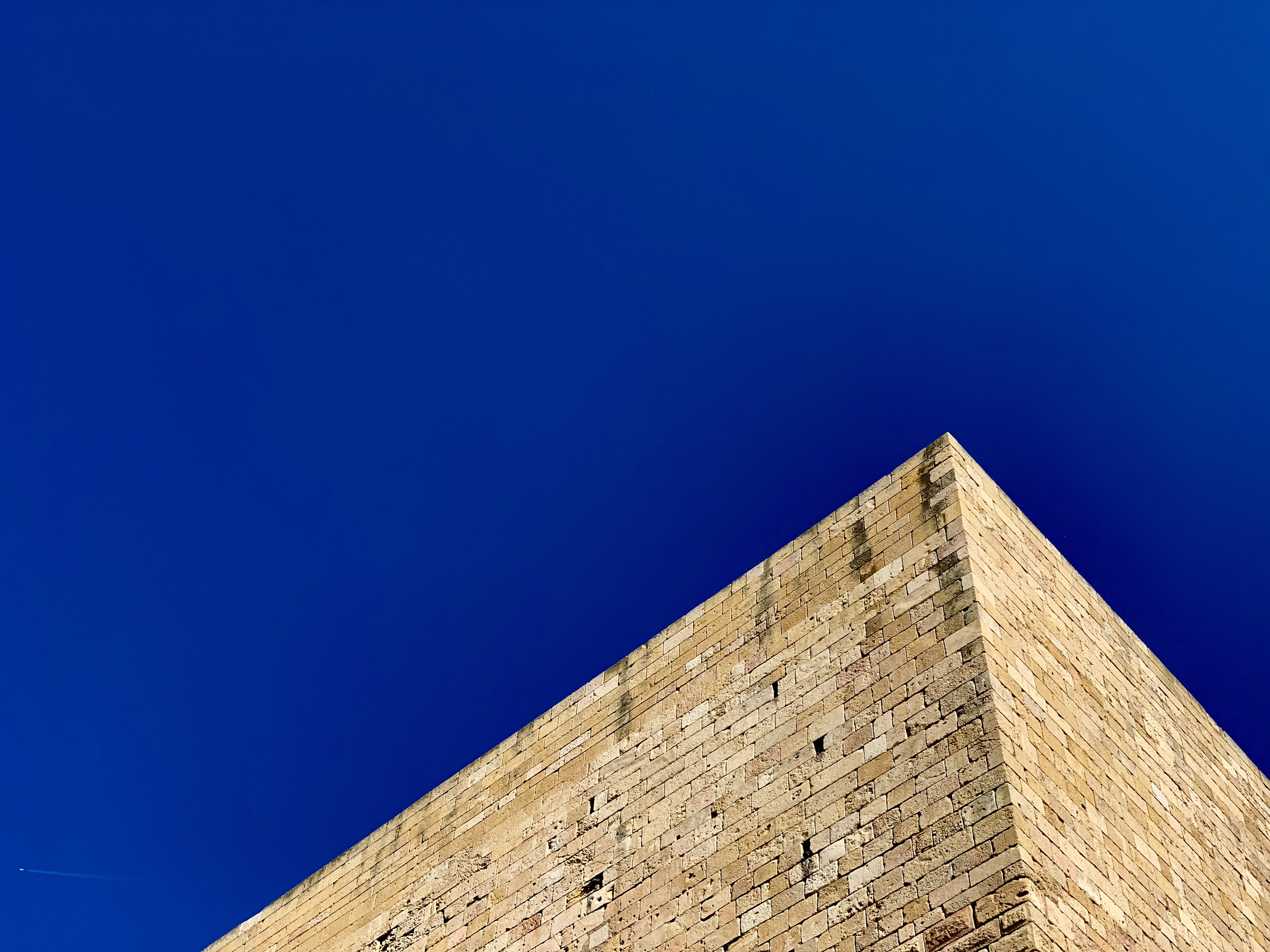 the past, spain, travel destinations, low angle view, sunlight, fort, tourism, bell tower, architecture, clear sky, sky, no people, travel, ancient civilization, HD Wallpaper