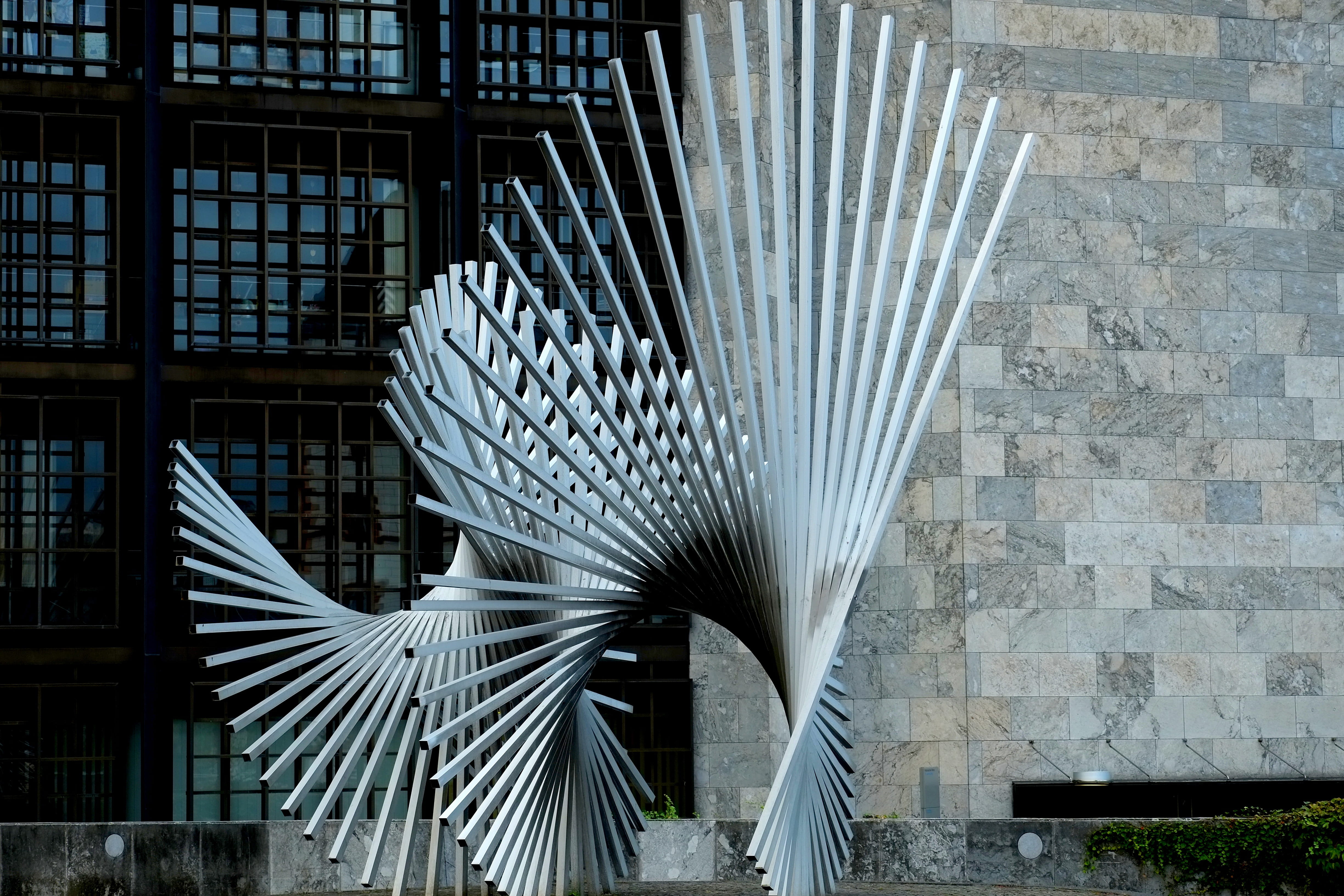 pattern, places of interest, town hall square, Artwork, day, close-up, mainz, modern, culture, downtown, town hall, building exterior, aluminium, mood, HD Wallpaper
