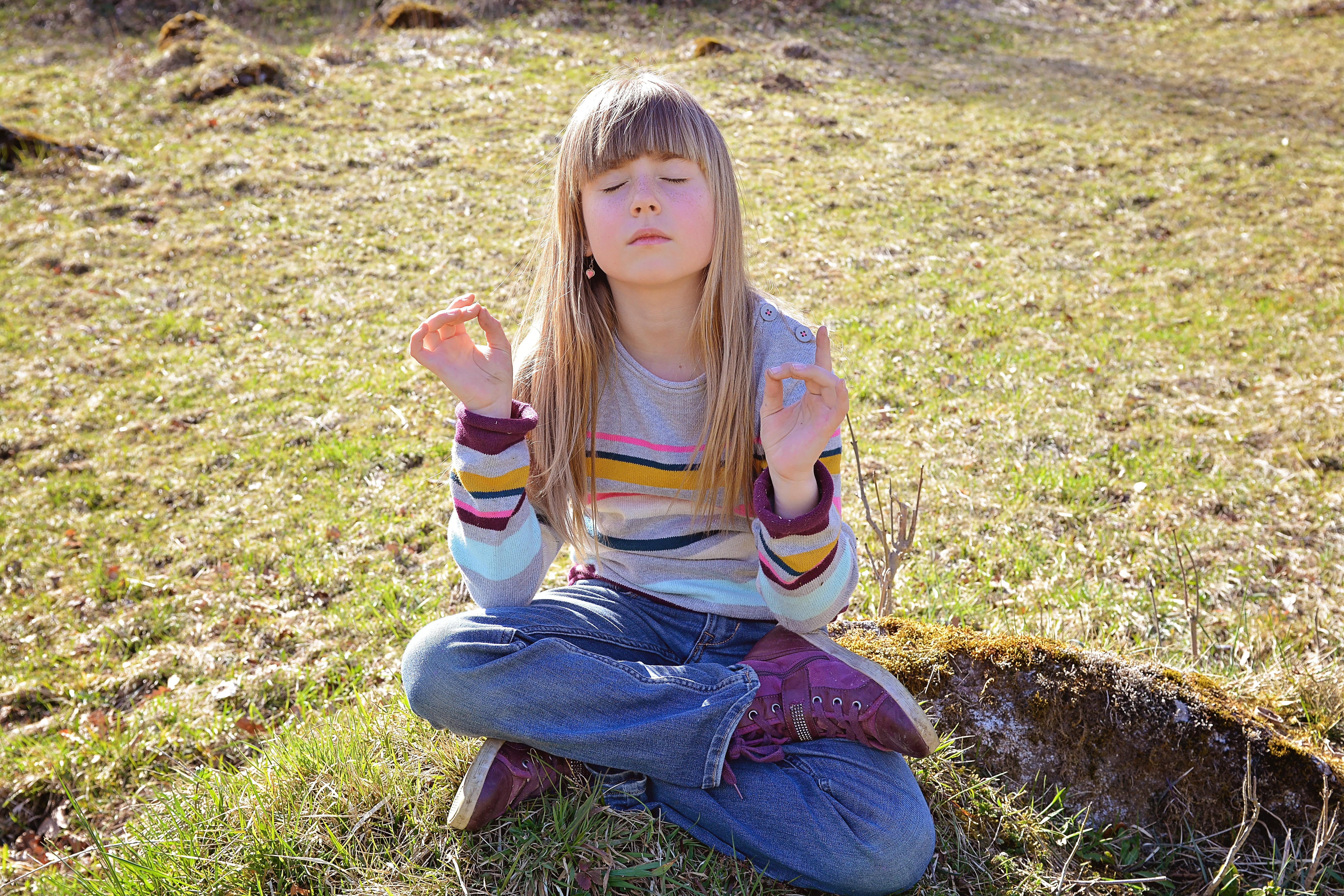 one person, teenager, jeans, girl, 5K, childhood, thinking, innocence, green, hairstyle, plant, field, meditation, leisure activity, relax, enchanting, HD Wallpaper