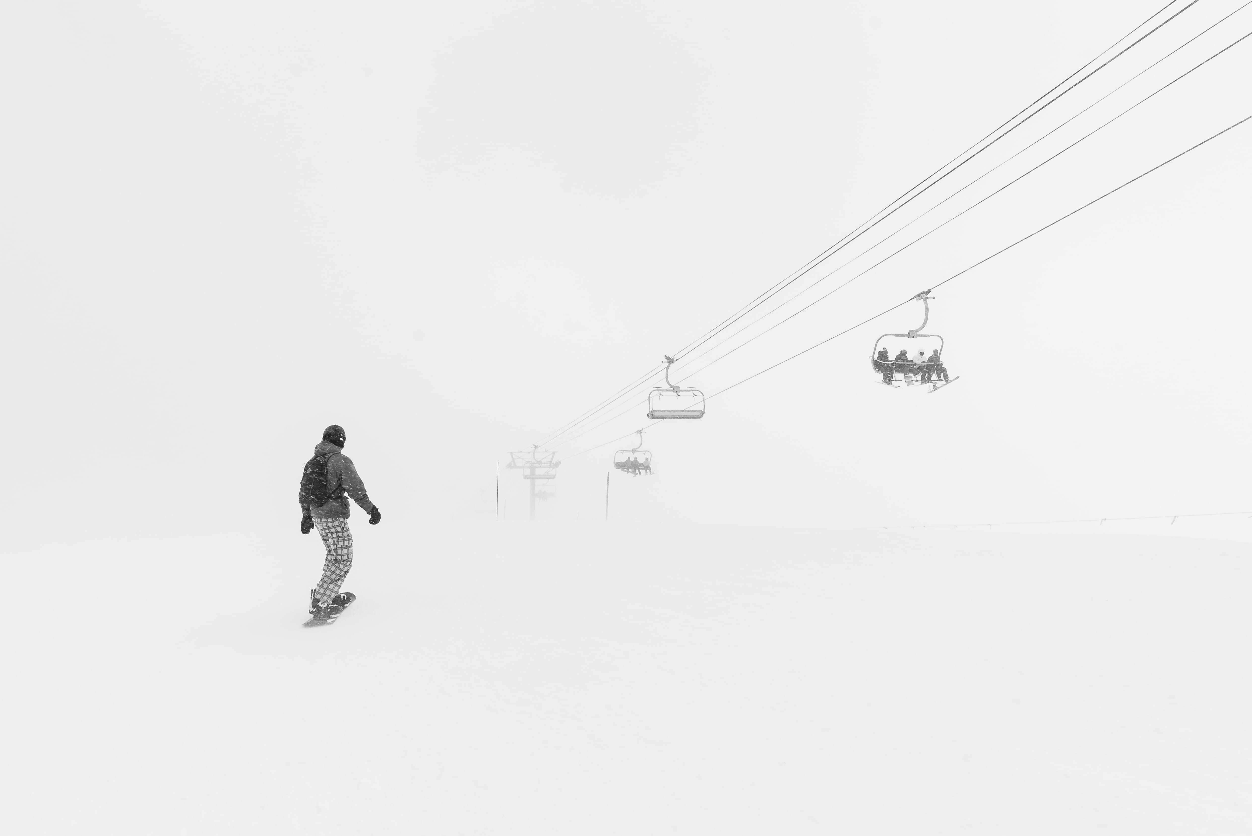 recreation, snowboard, sport, snow, person, leisure, nature, people, one person, minimalism, leisure activity, outdoors, high, rear view, cold temperature, HD Wallpaper