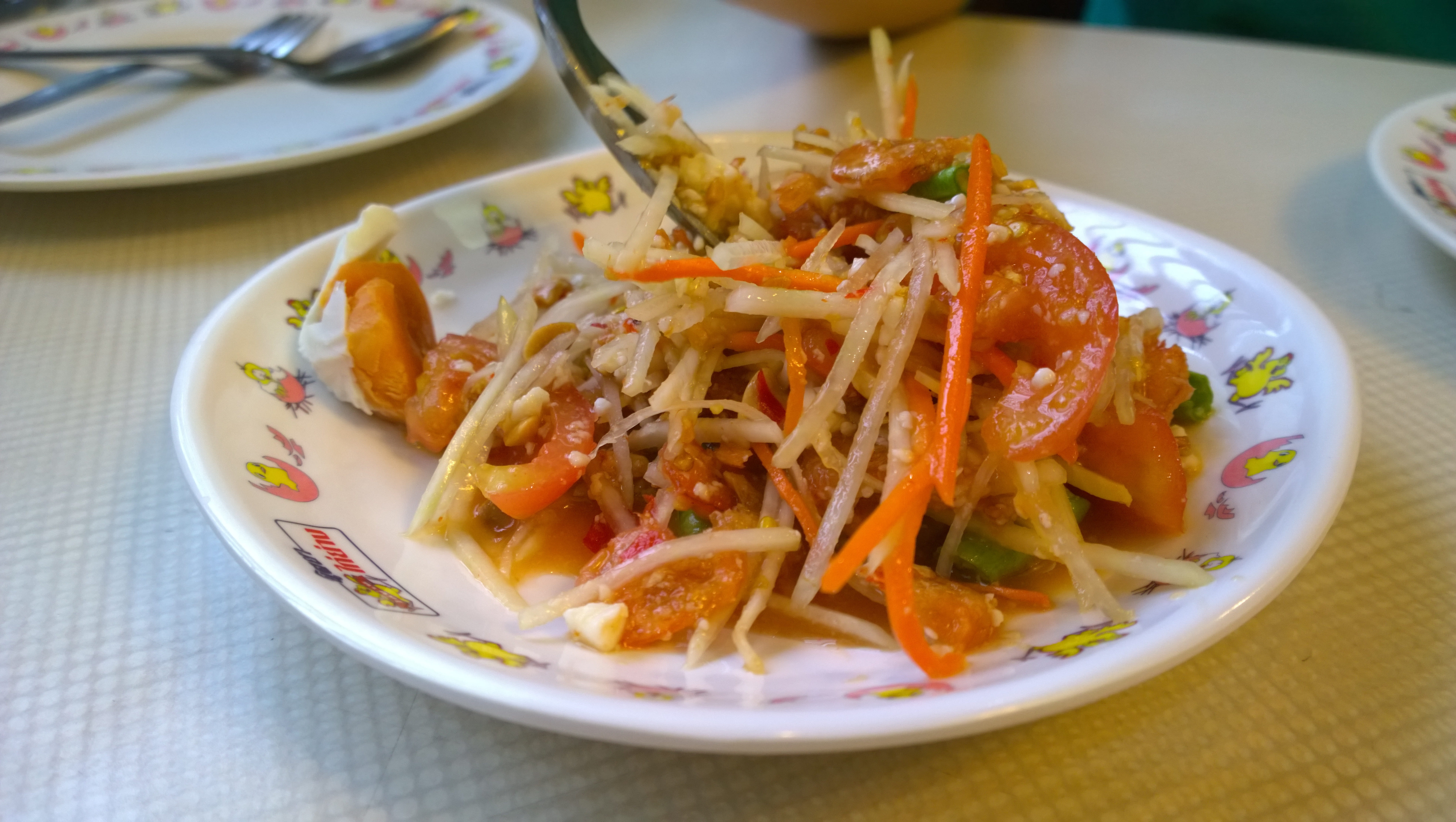 table, seafood, indulgence, Green Papaya Salad, 8K, garnish, crockery, high angle view, vegetable, plate, close-up, restaurant, healthy eating, bowl, dinner, HD Wallpaper