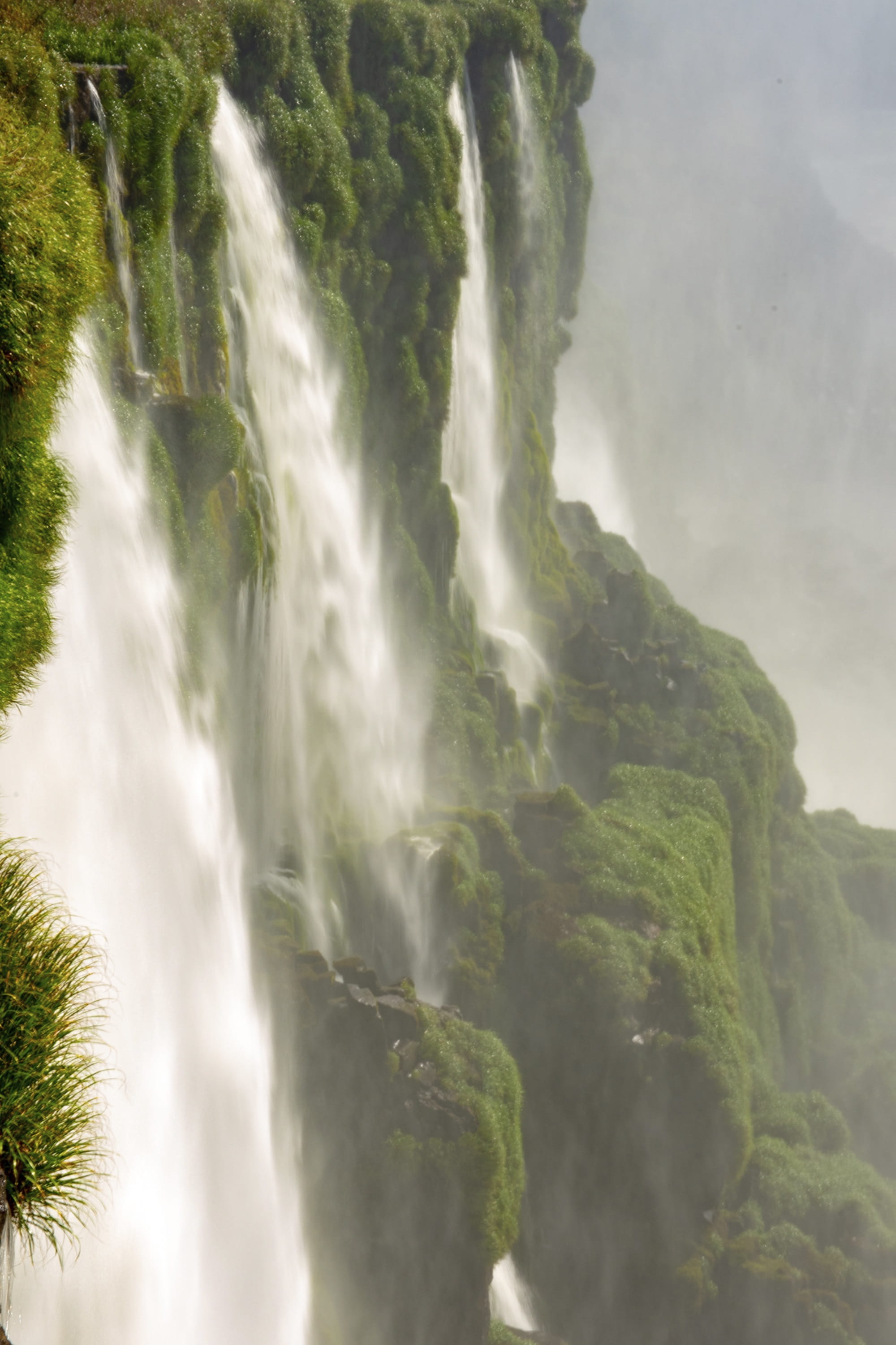 2K, scenics - nature, land, border, river, no people, motion, awesome, water, falling water, plant, rock, falls, green color, paraná, low angle view, outdoors, Phone HD Wallpaper