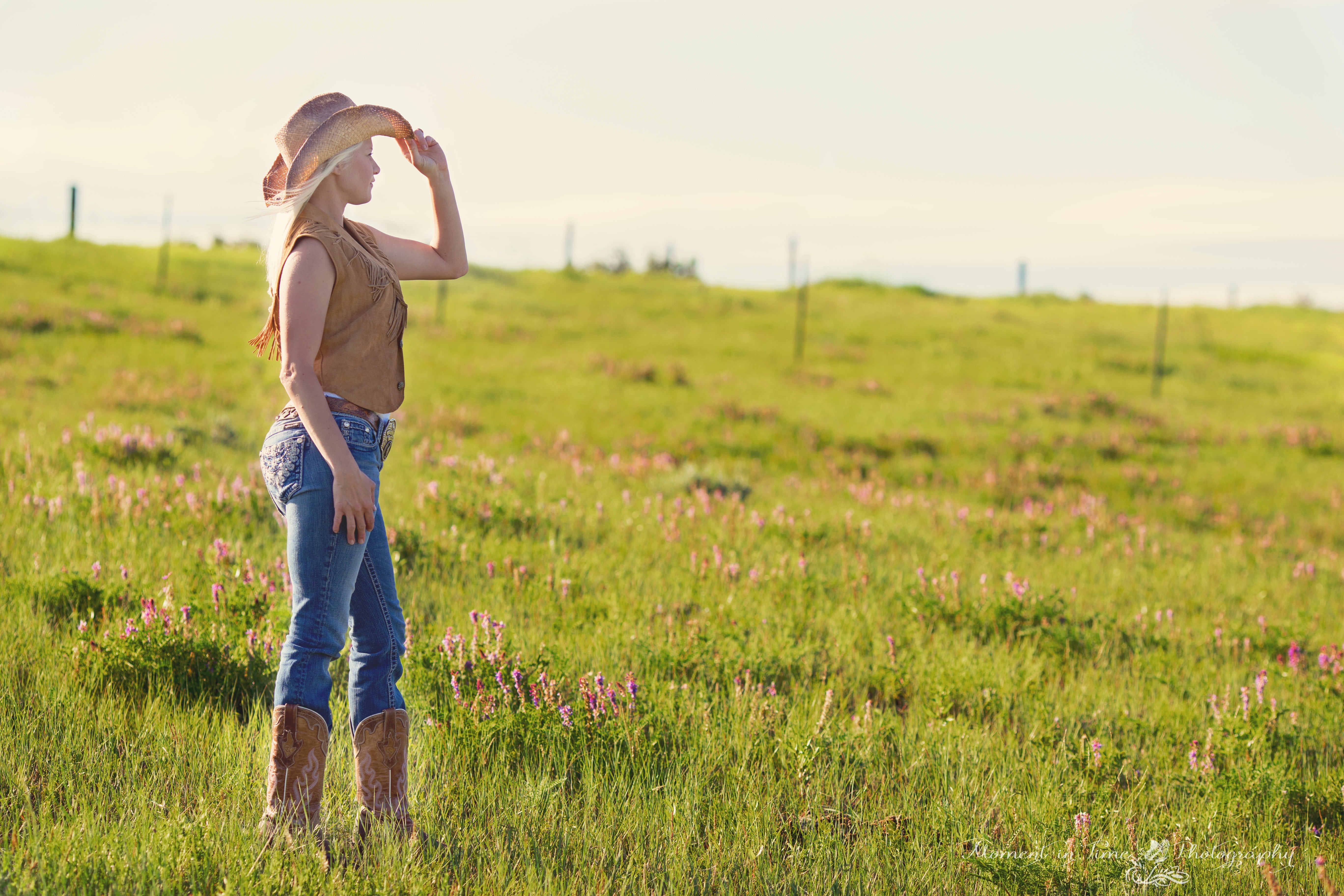 happiness, meadow, lifestyles, field, landscape, country, hat, girl, summer, nature, portrait, sky, rural Scene, adult, 5K, beauty in nature, environment, HD Wallpaper