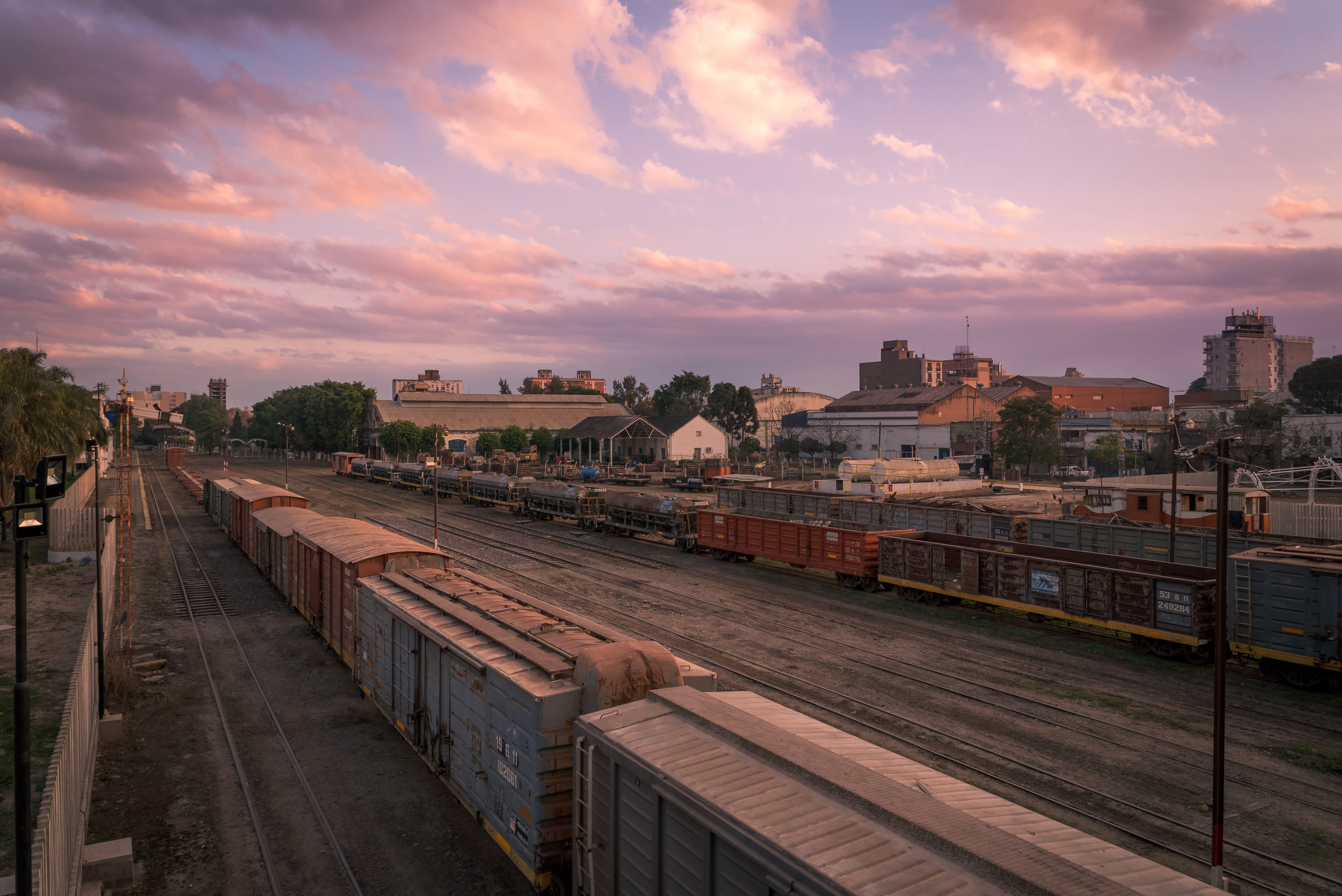 public transportation, shunting yard, transportation, 2K, outdoors, rail transportation, railroad track, nature, mode of transportation, built structure, HD Wallpaper