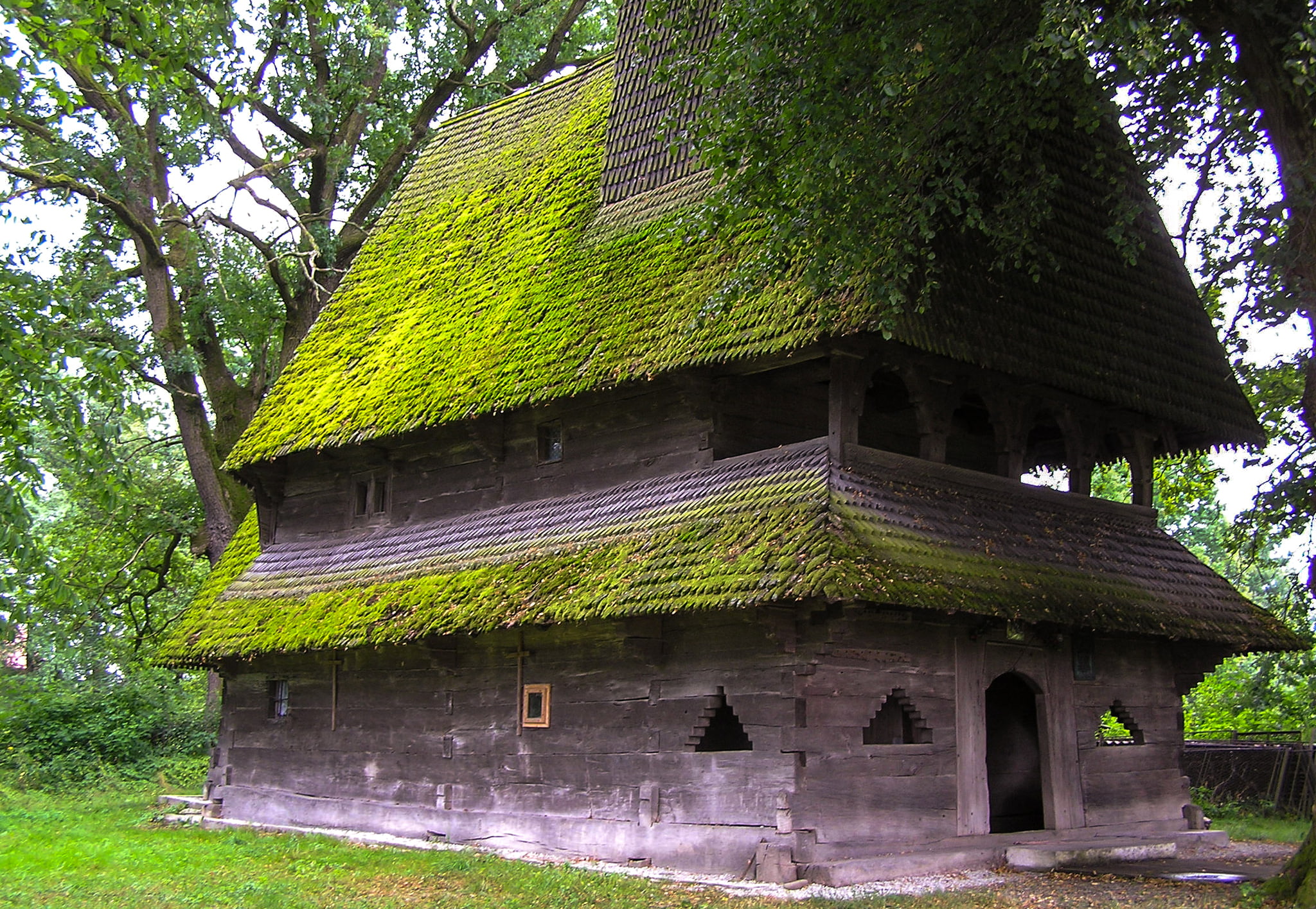 1080P, trees, Ukraine, house, moss, Transcarpathia, Yasinya, HD Wallpaper