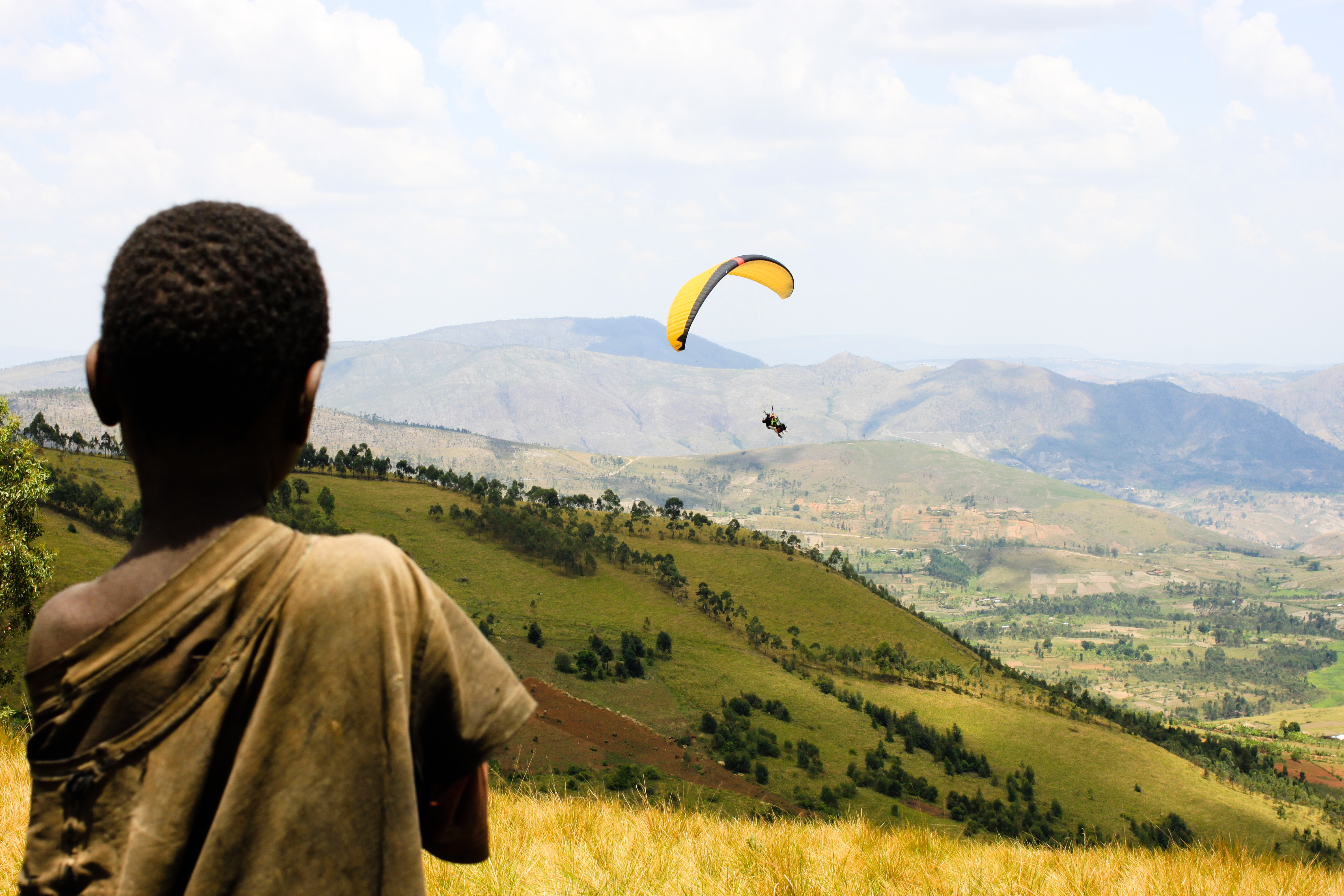 tourism, child, scenics - nature, burundi, outdoors, real people, men, freedom, africa, day, flight, lifestyles, landscape, mountain, 4K, non-urban scene, HD Wallpaper