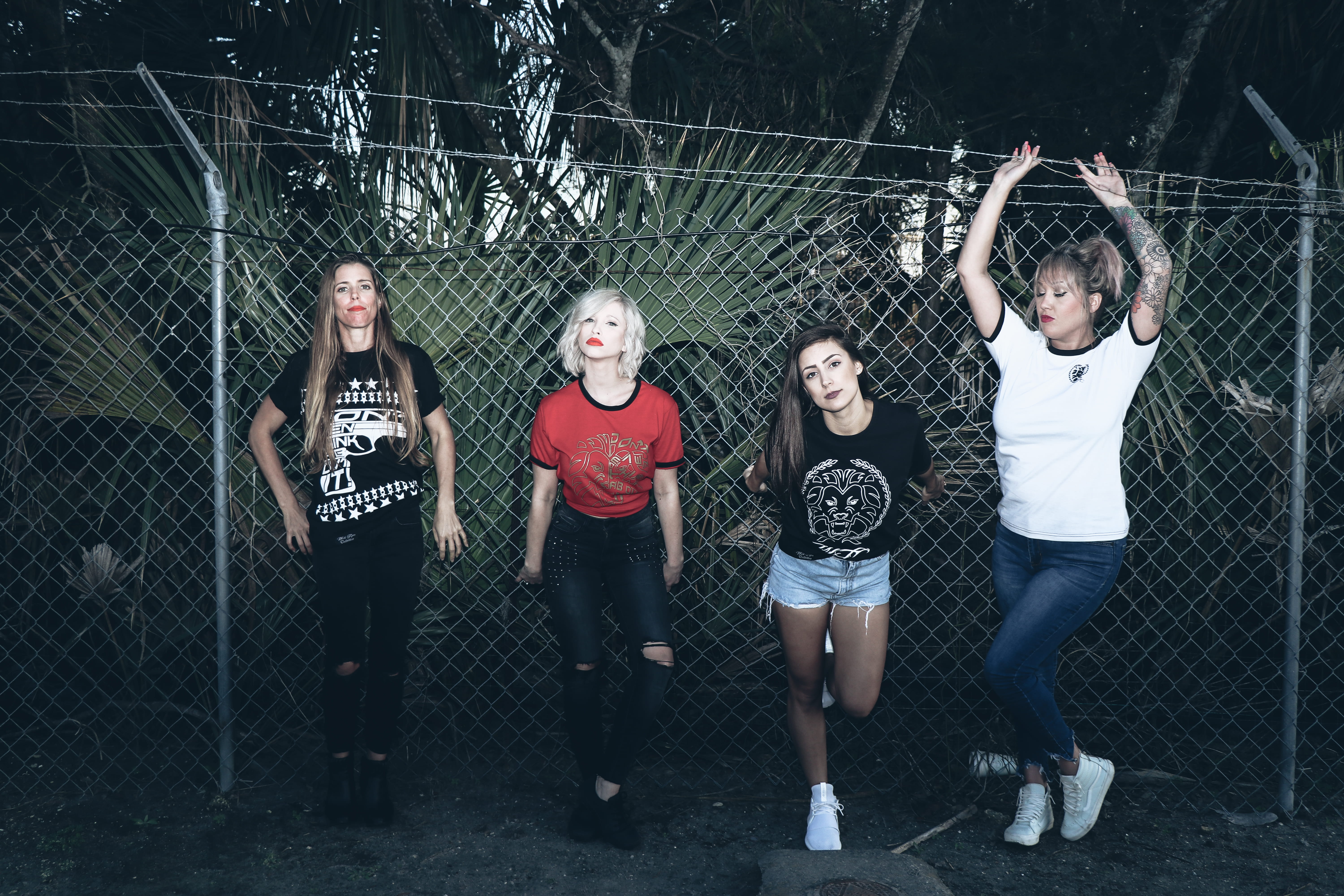 four, leaning, steel, girls, women, wear, chainlink fence, together, pose, portrait, men, boundary, trees, lifestyles, young, group together, front view, HD Wallpaper