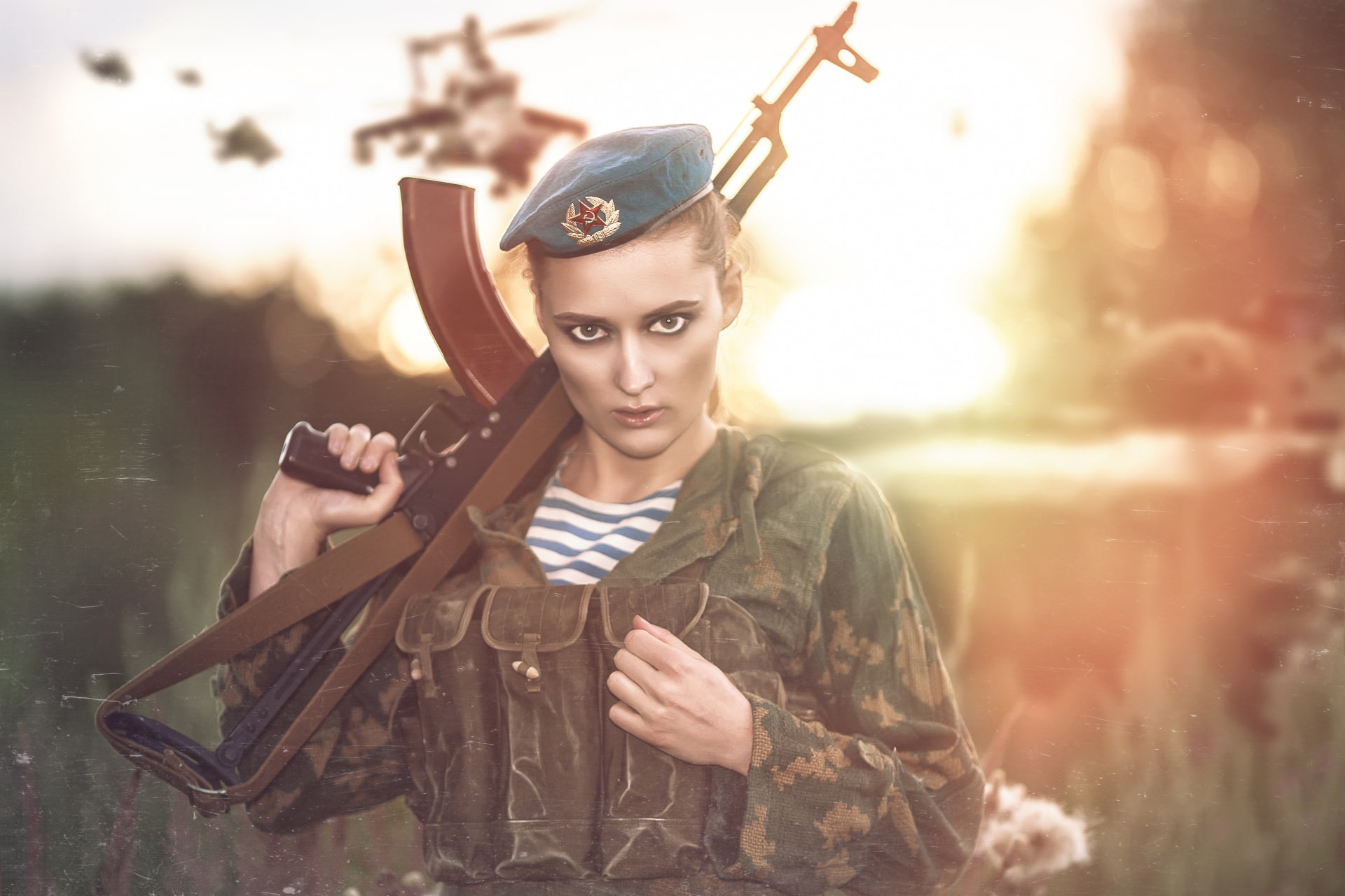 weapons, takes, 1080P, machine, form, soldiers, model, face, Kalash, girl, look, HD Wallpaper