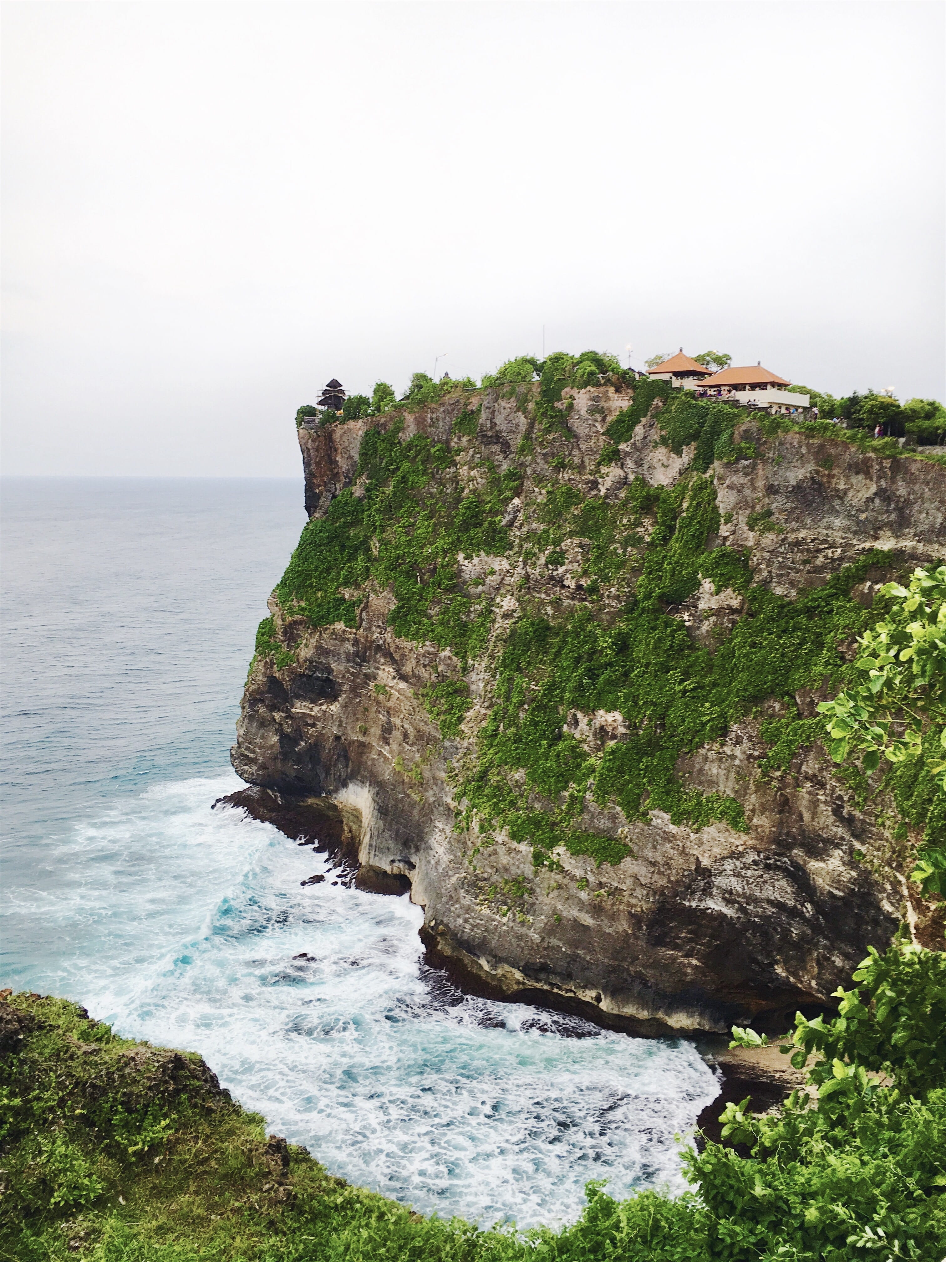 temple, nature, tranquility, sky, land, no people, rock - object, tree, horizon over water, indonesia, cliff, outdoors, uluwatu temple, beach, water, horizon, Phone HD Wallpaper