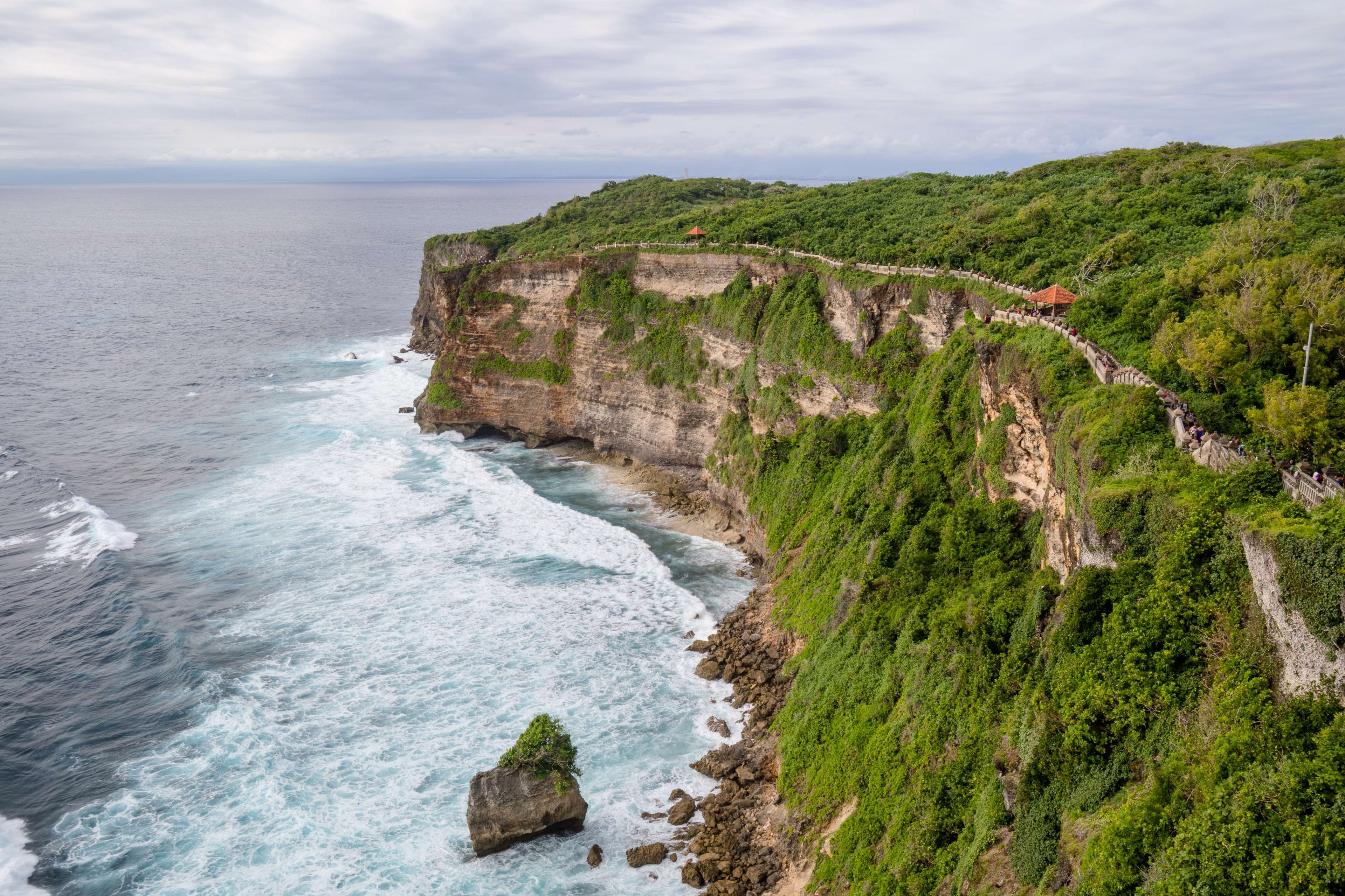 rock formation, temple, water, bali, tranquility, traditionally, rock, 4K, scenics - nature, steep slope, coast, indonesia, outdoors, horizon over water, HD Wallpaper