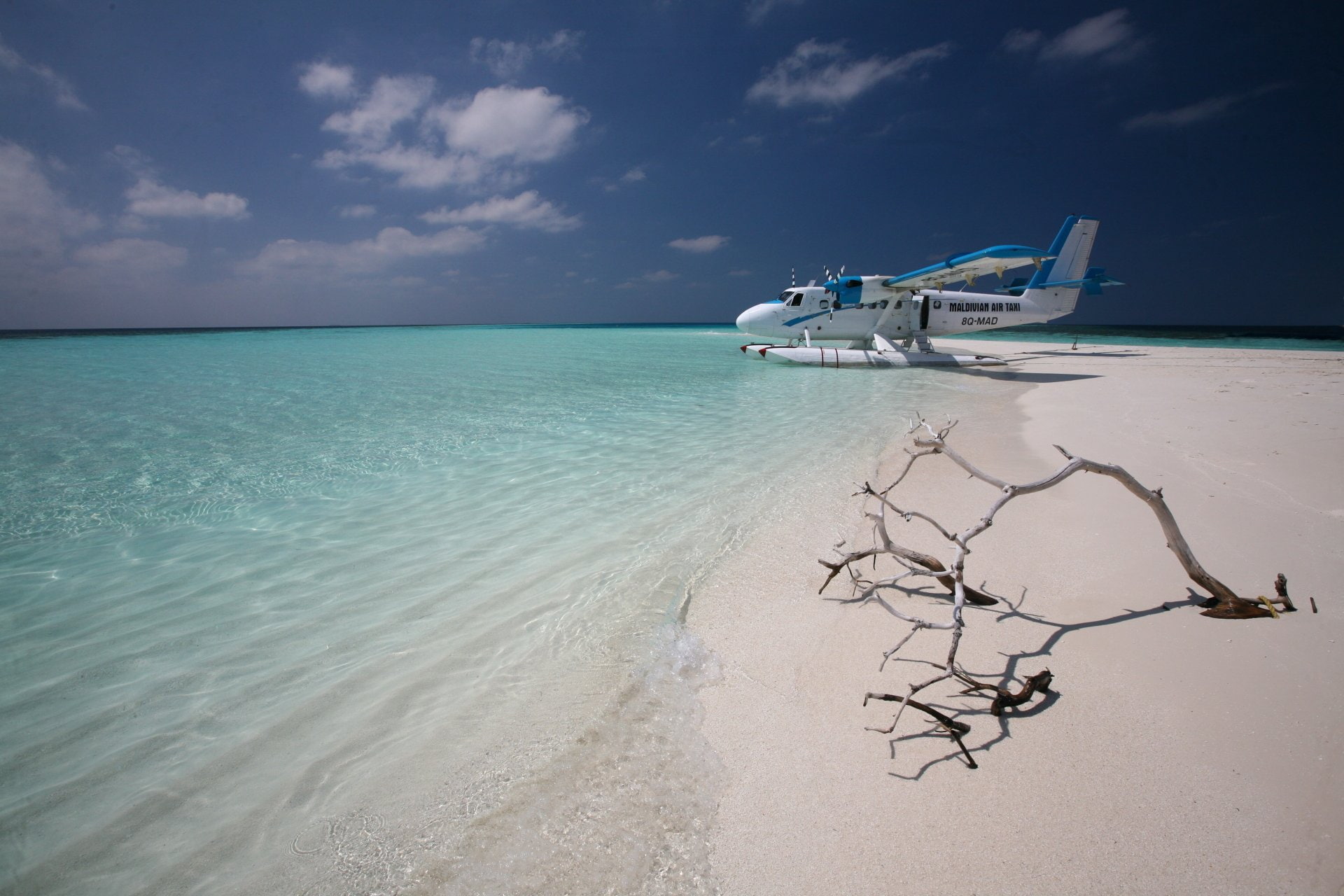 water, cloud - sky, nautical vessel, De Havilland, Airplane, outdoors, 1080P, Aircraft, sand, Cloud, Beach, vacations, yacht, transportation, Sea, sky, HD Wallpaper